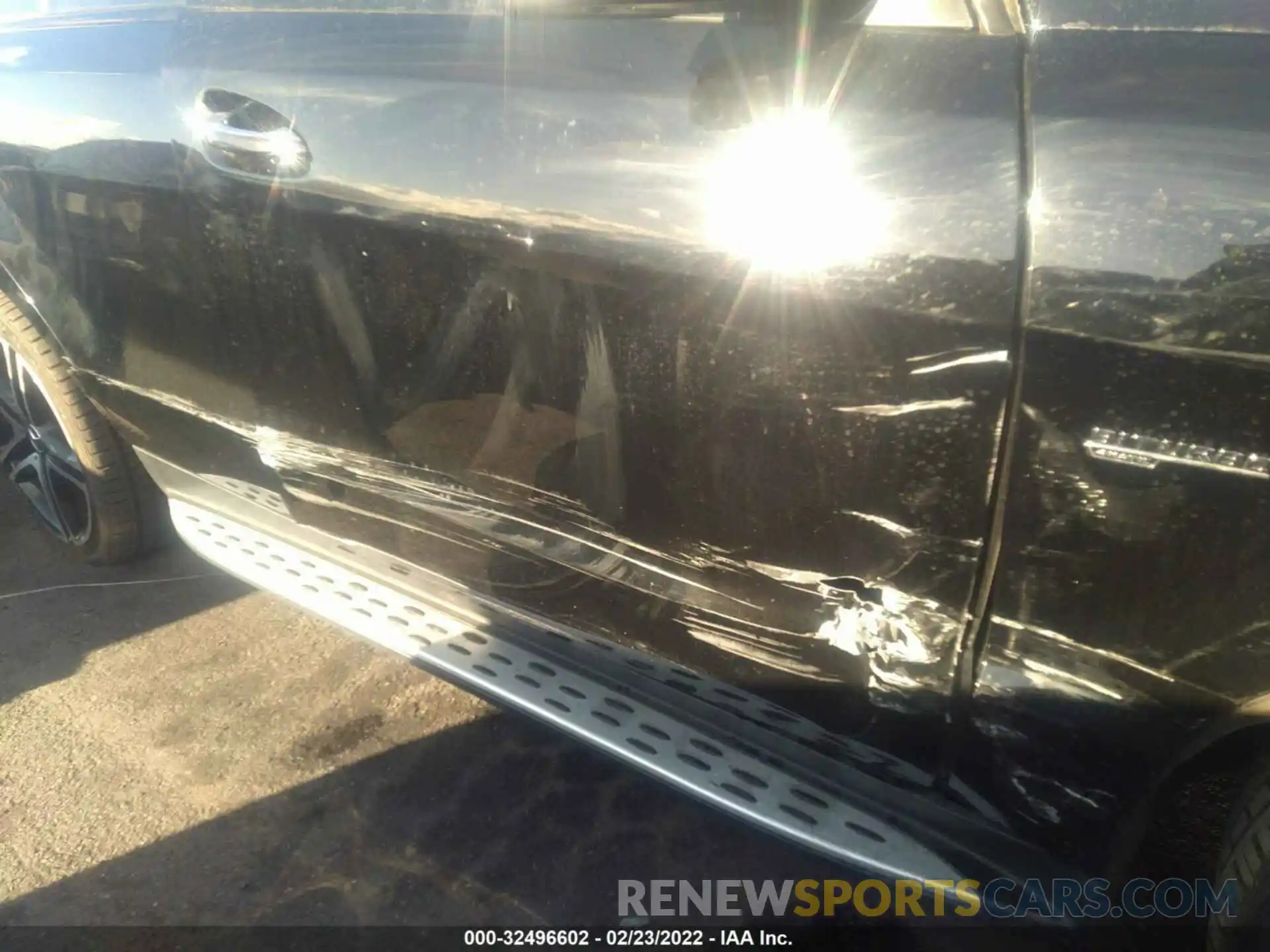 6 Photograph of a damaged car 4JGDA6EB8KB193240 MERCEDES-BENZ GLE 2019