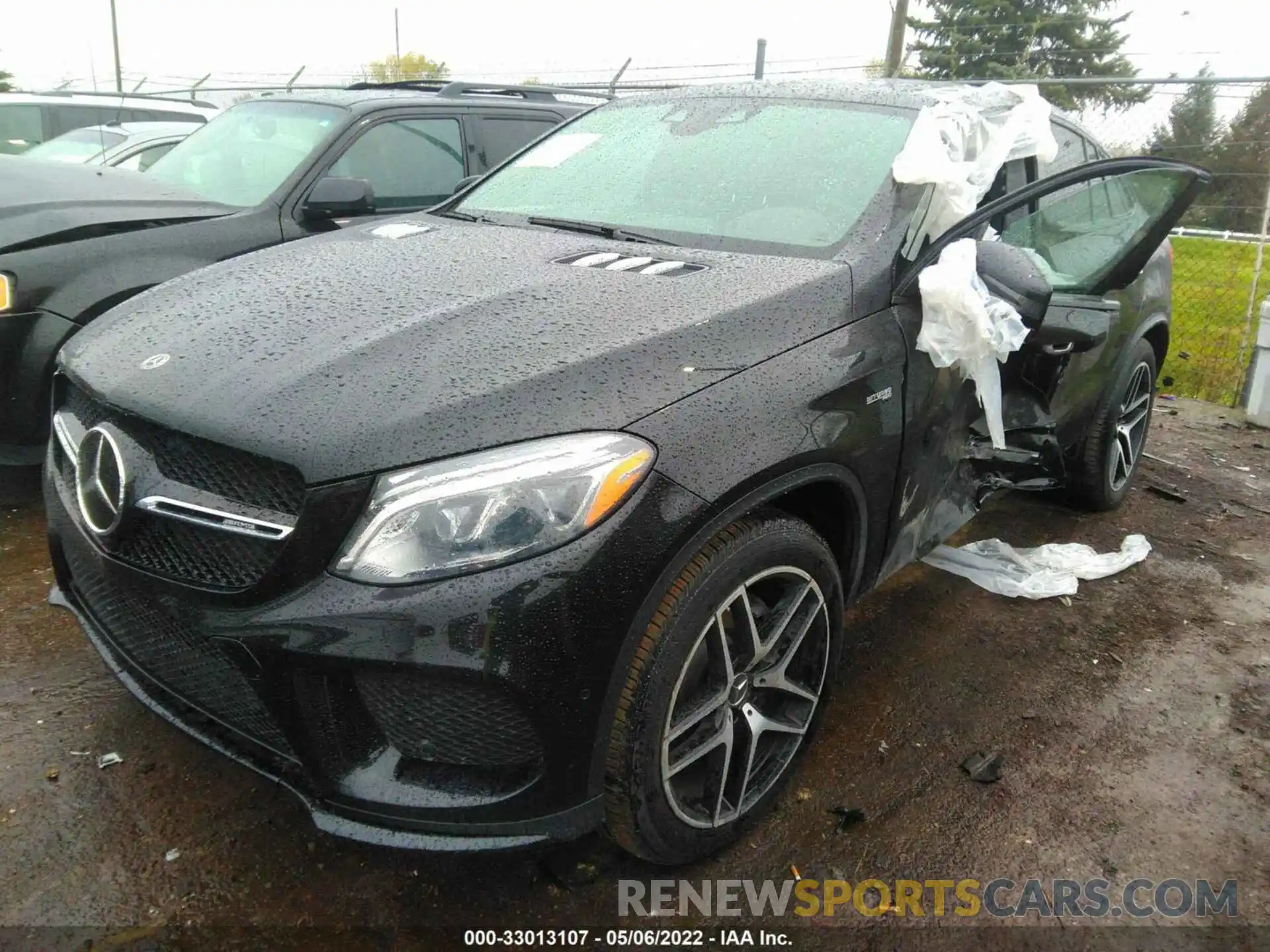 2 Photograph of a damaged car 4JGED6EB0KA134555 MERCEDES-BENZ GLE 2019