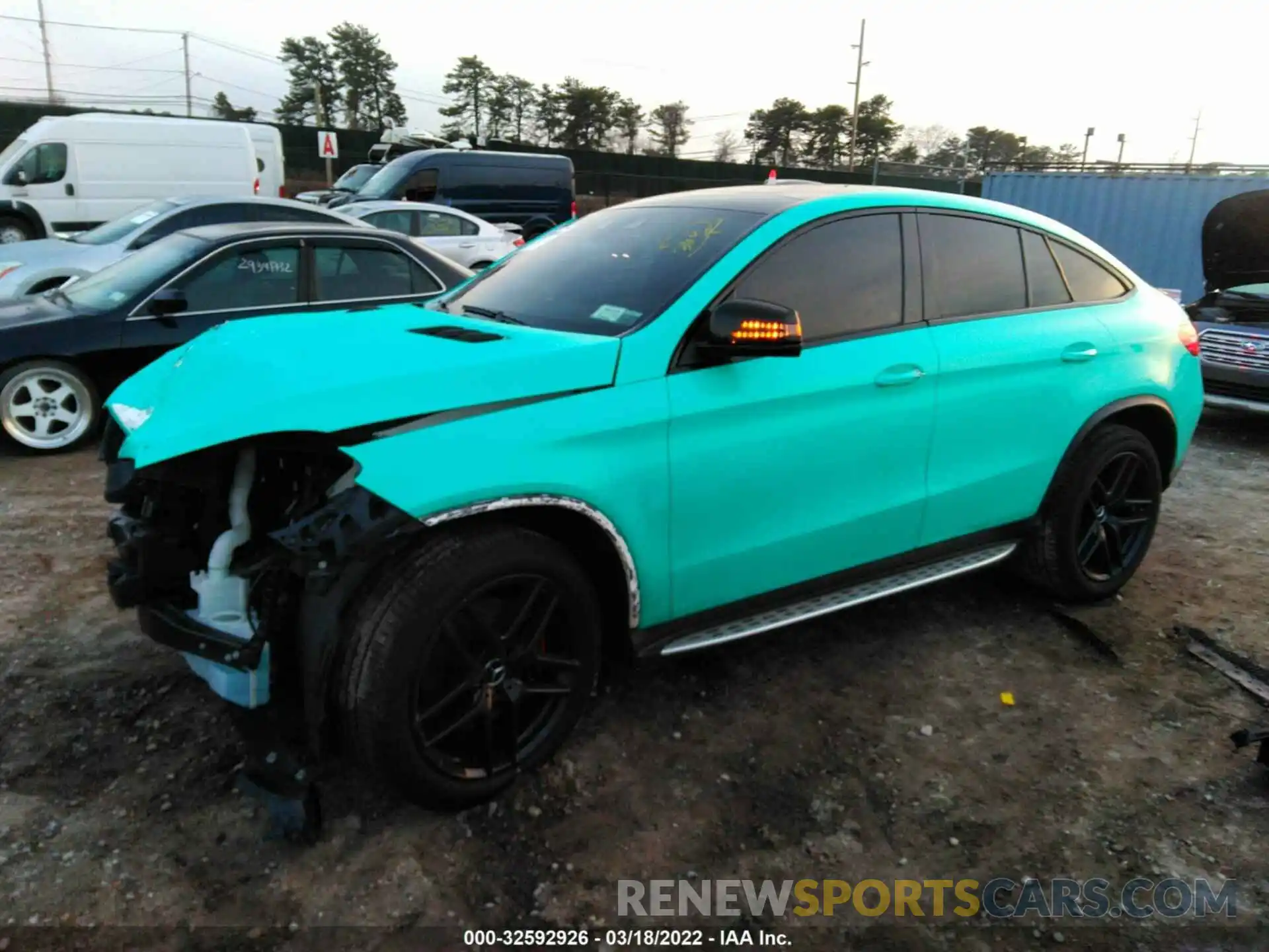 2 Photograph of a damaged car 4JGED6EB1KA150621 MERCEDES-BENZ GLE 2019