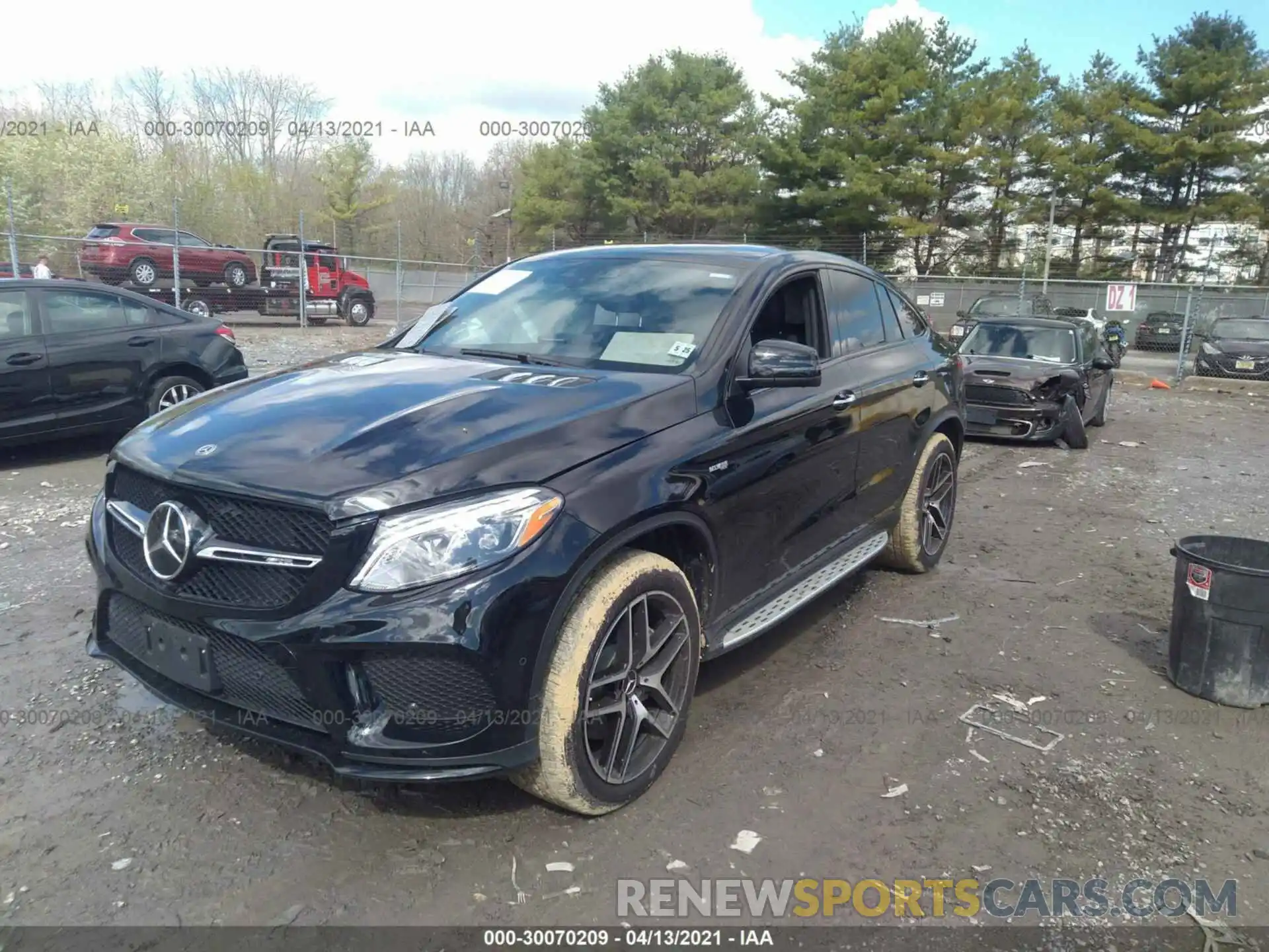 2 Photograph of a damaged car 4JGED6EB1KA151087 MERCEDES-BENZ GLE 2019