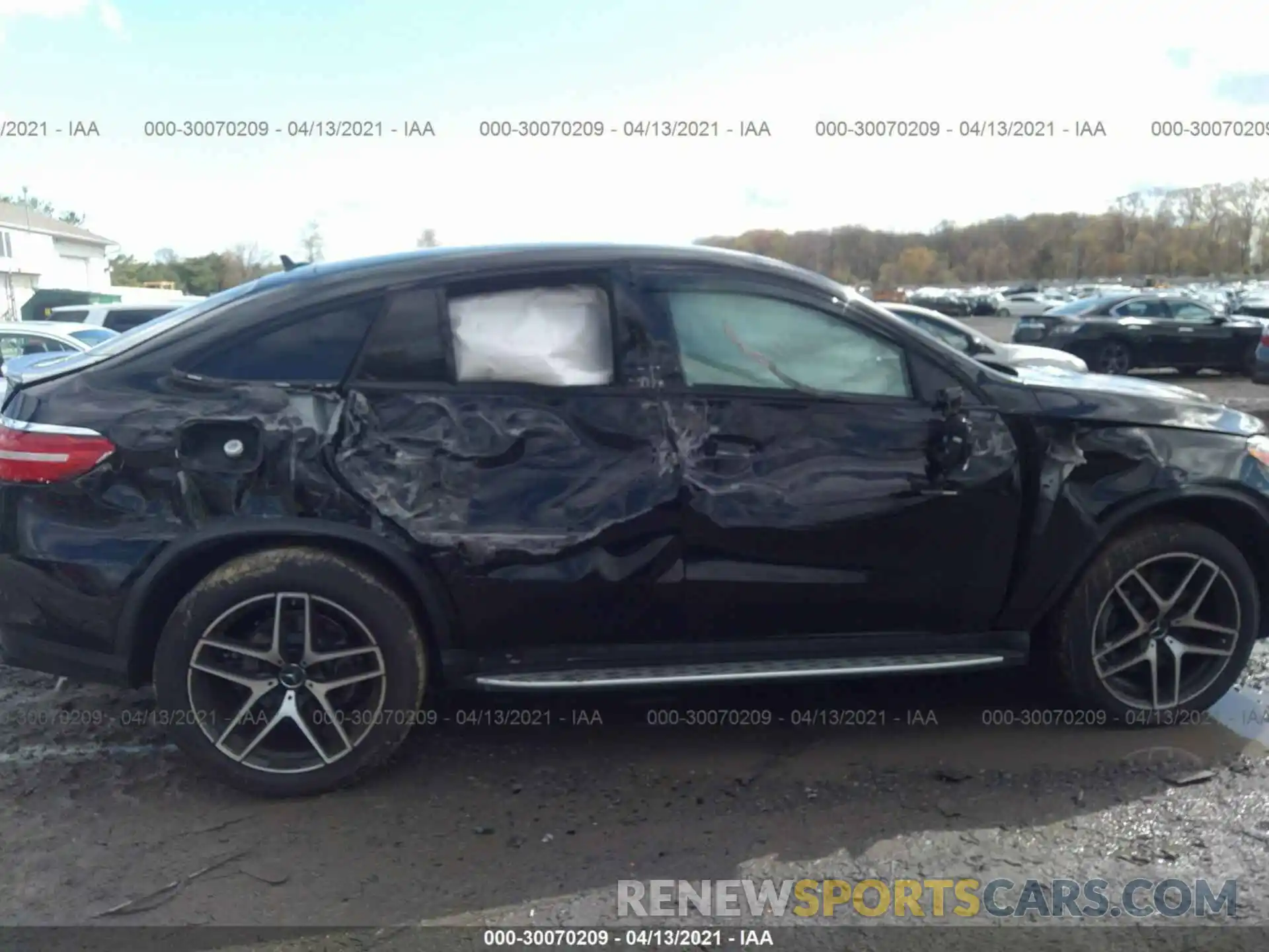 6 Photograph of a damaged car 4JGED6EB1KA151087 MERCEDES-BENZ GLE 2019