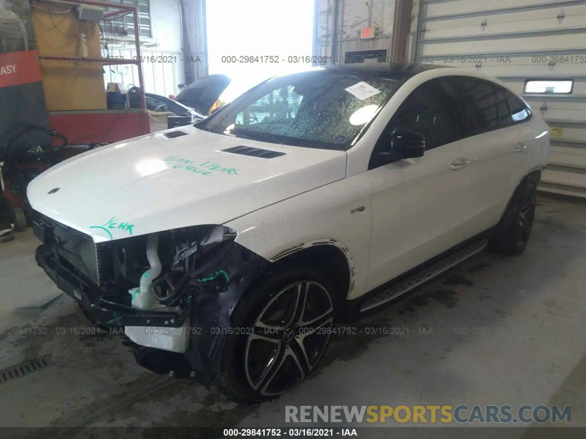 2 Photograph of a damaged car 4JGED6EB1KA154278 MERCEDES-BENZ GLE 2019