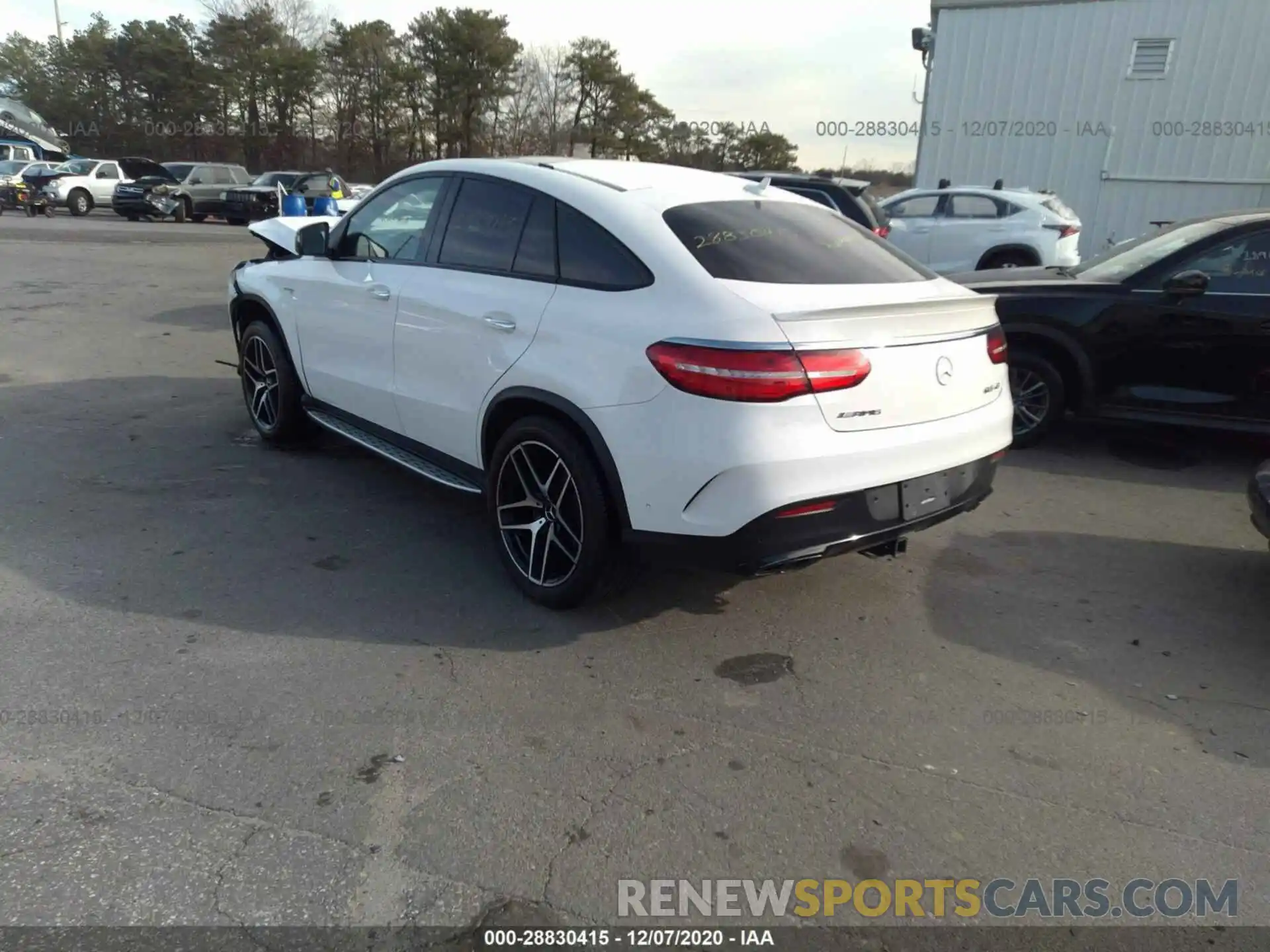 3 Photograph of a damaged car 4JGED6EB2KA138266 MERCEDES-BENZ GLE 2019