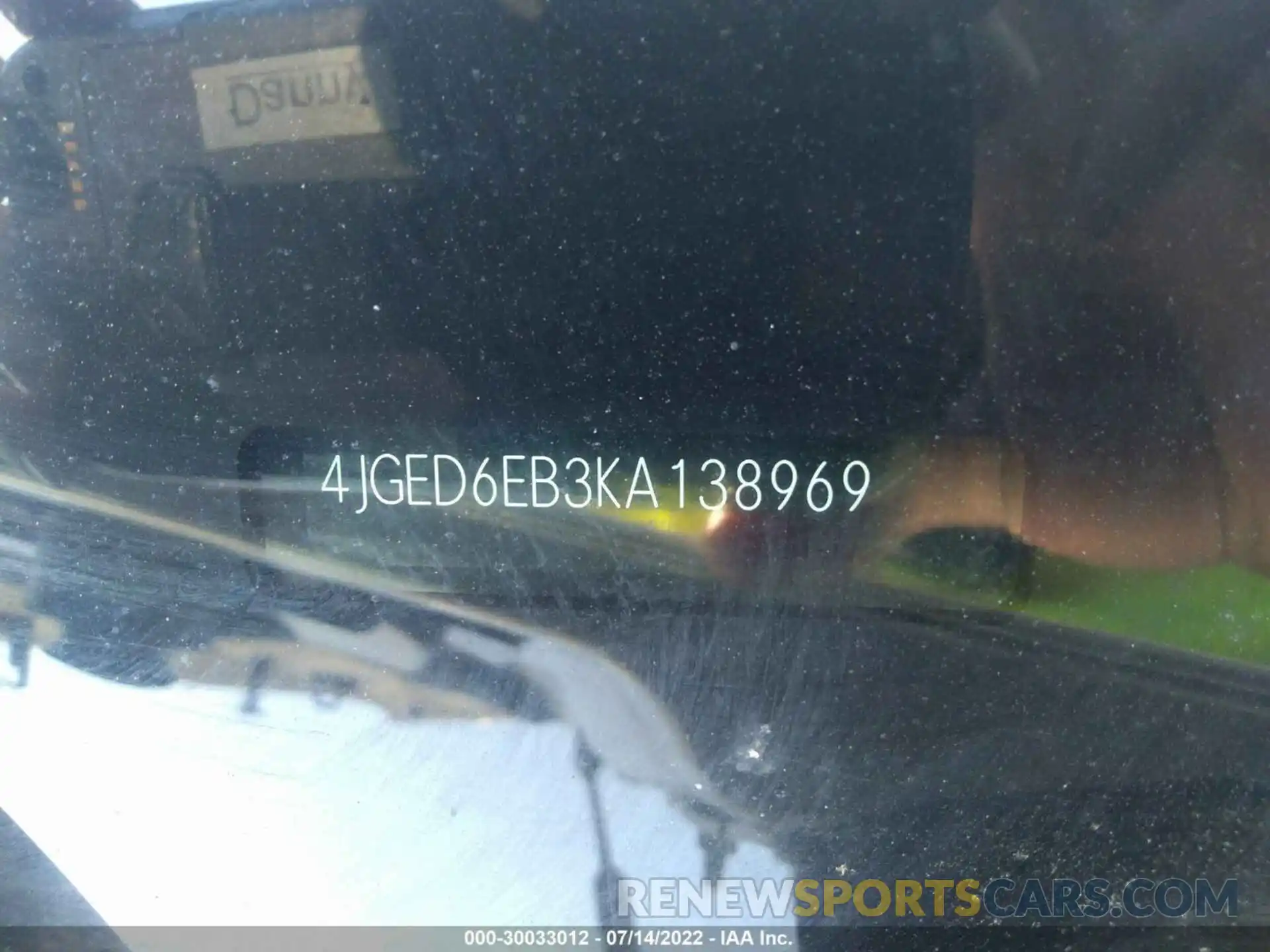 9 Photograph of a damaged car 4JGED6EB3KA138969 MERCEDES-BENZ GLE 2019