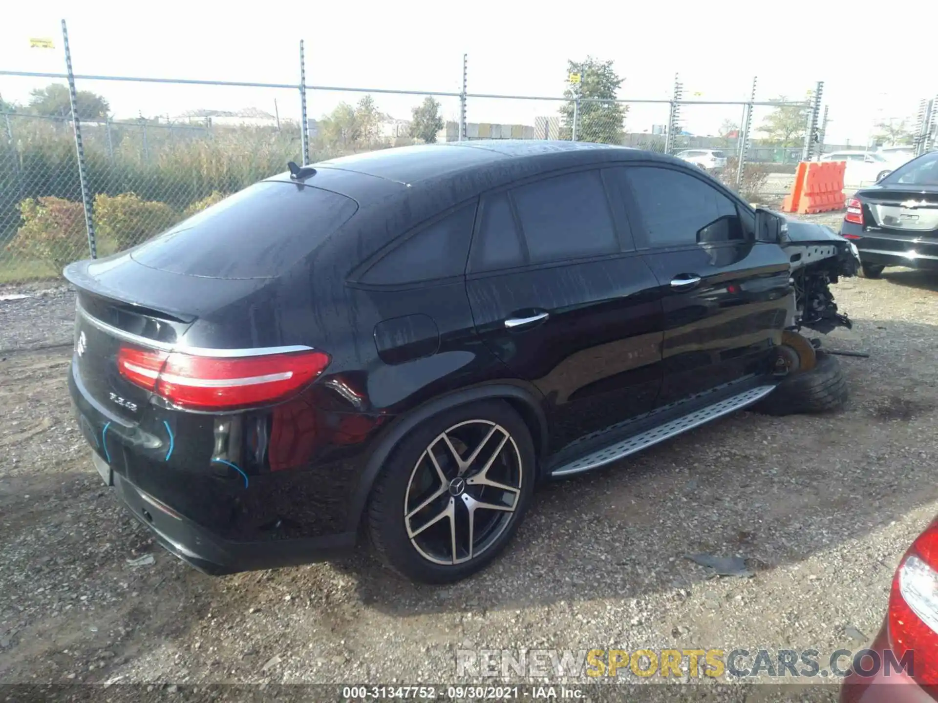 4 Photograph of a damaged car 4JGED6EB3KA141791 MERCEDES-BENZ GLE 2019