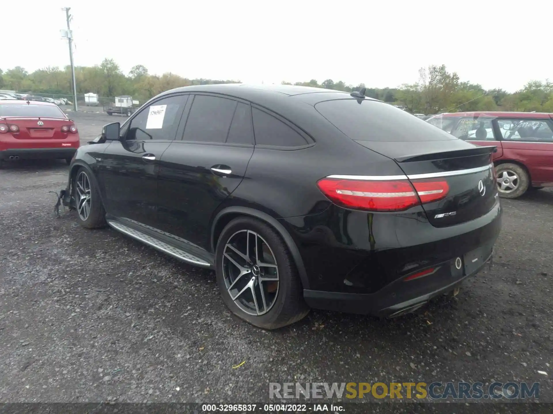 3 Photograph of a damaged car 4JGED6EB4KA141332 MERCEDES-BENZ GLE 2019