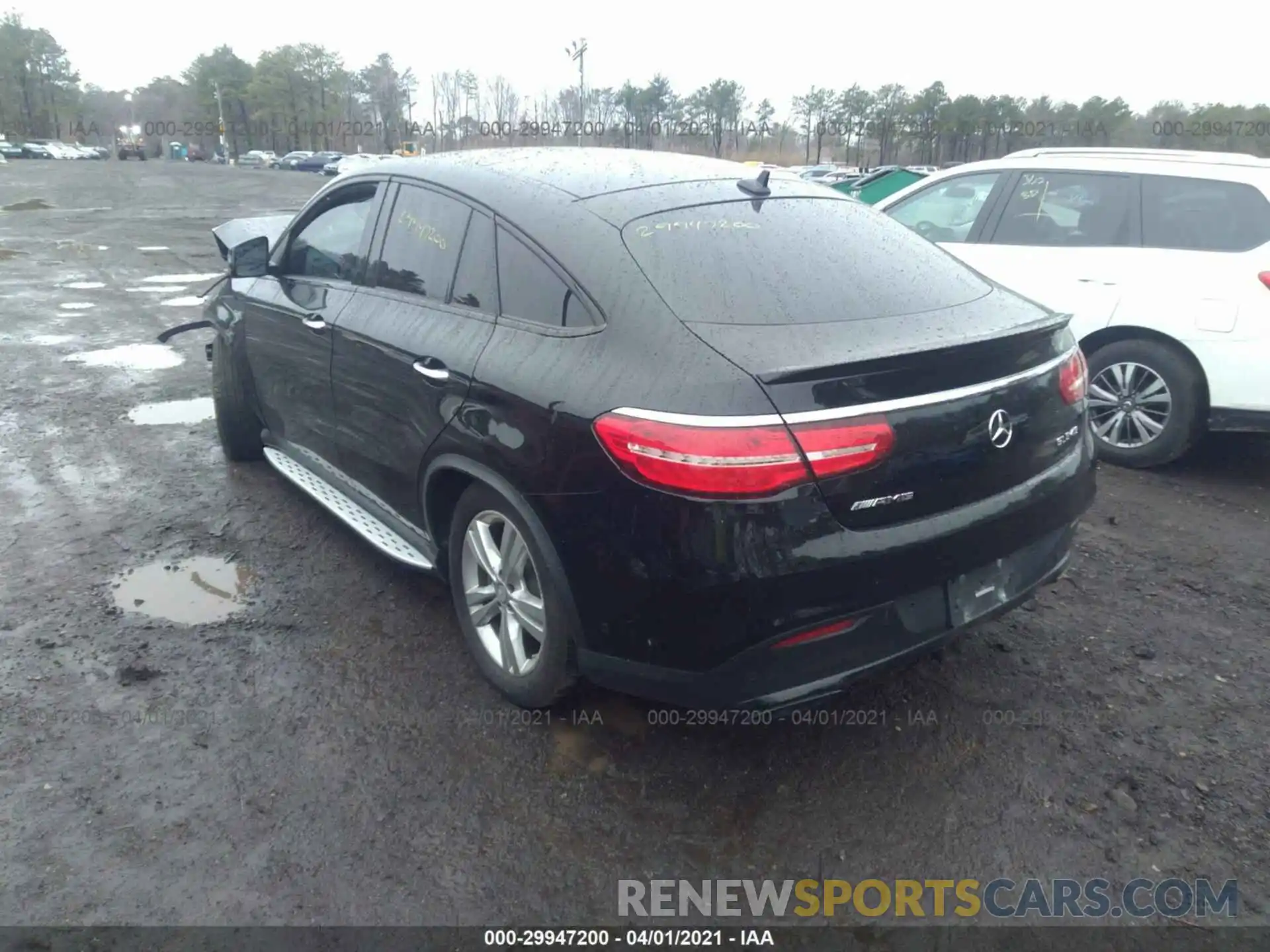 3 Photograph of a damaged car 4JGED6EB5KA138178 MERCEDES-BENZ GLE 2019