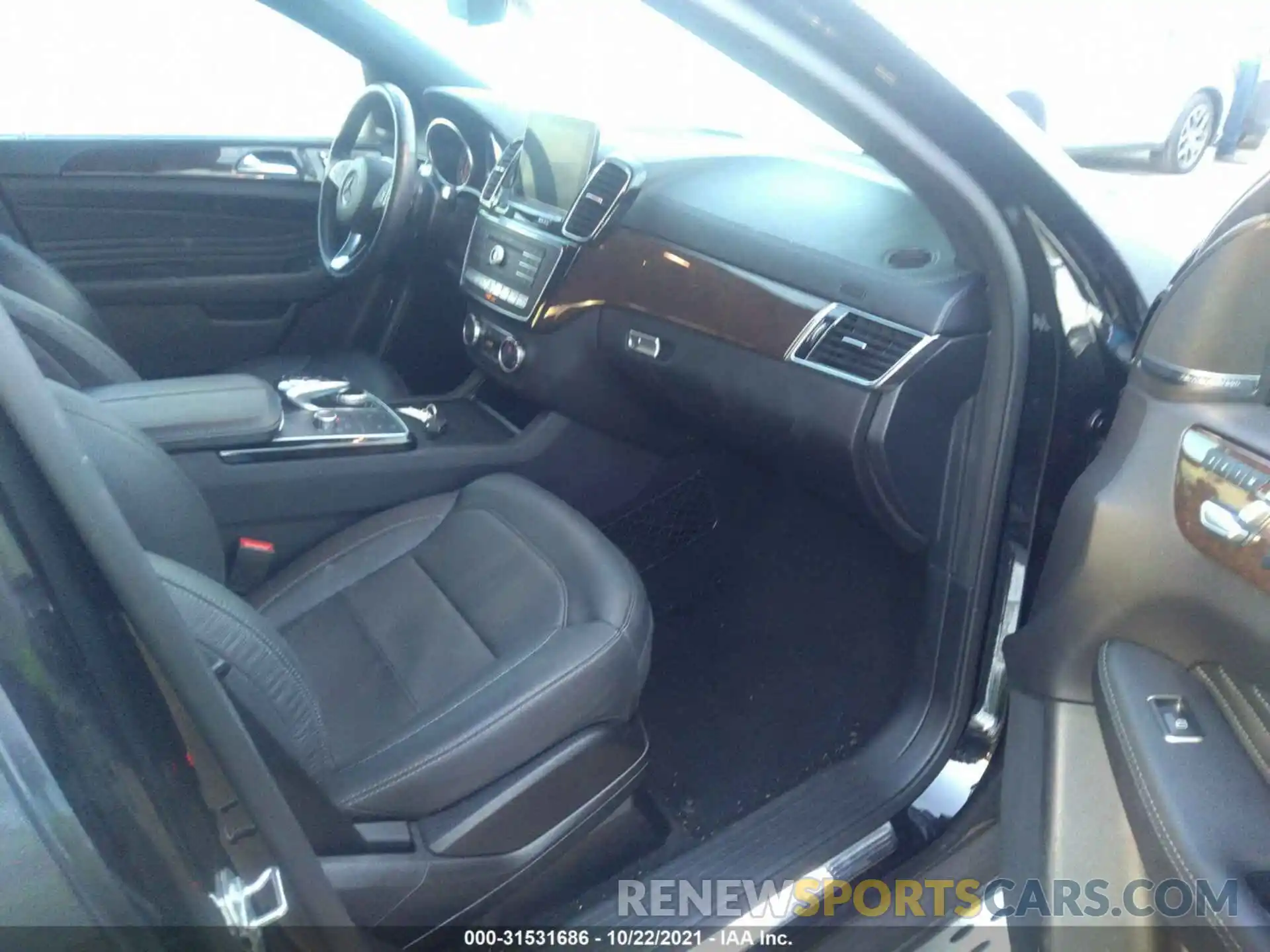 4 Фотография поврежденного автомобиля 4JGED6EB6KA150372 MERCEDES-BENZ GLE 2019