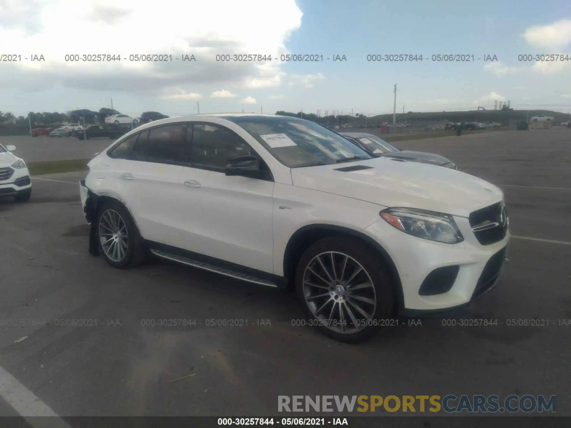 1 Photograph of a damaged car 4JGED6EB7KA128560 MERCEDES-BENZ GLE 2019