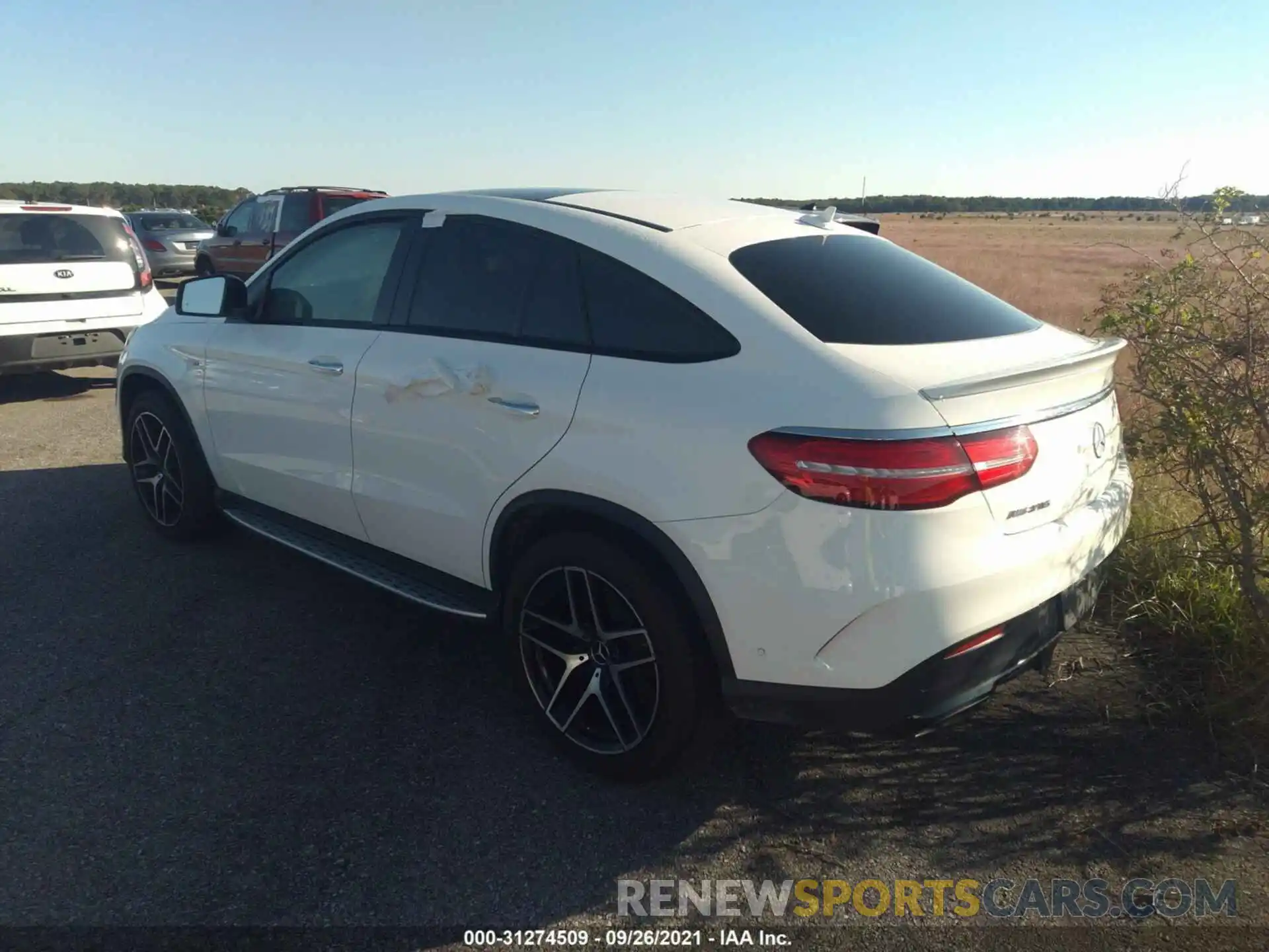 3 Photograph of a damaged car 4JGED6EB7KA135444 MERCEDES-BENZ GLE 2019