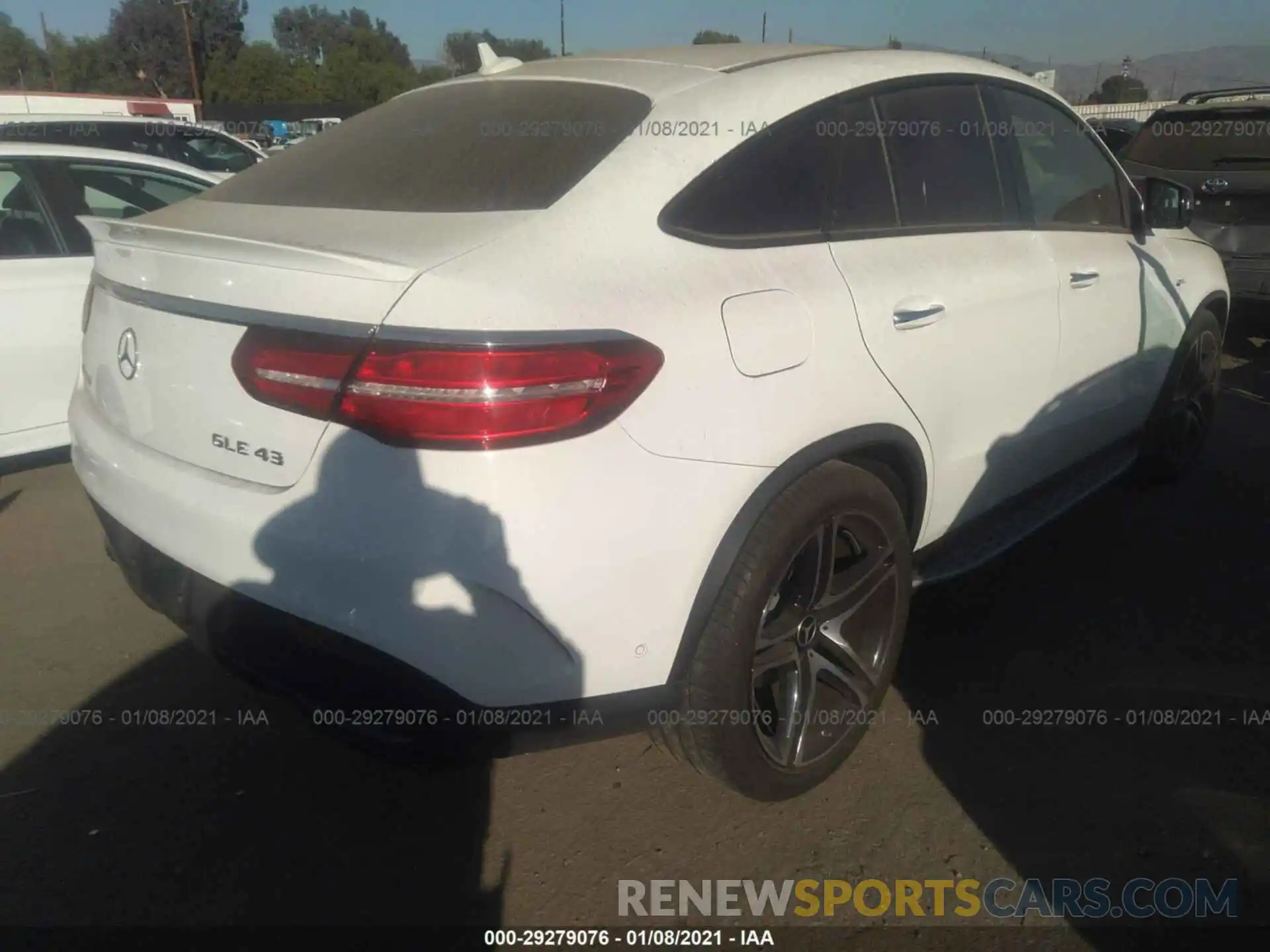 4 Photograph of a damaged car 4JGED6EB7KA136609 MERCEDES-BENZ GLE 2019