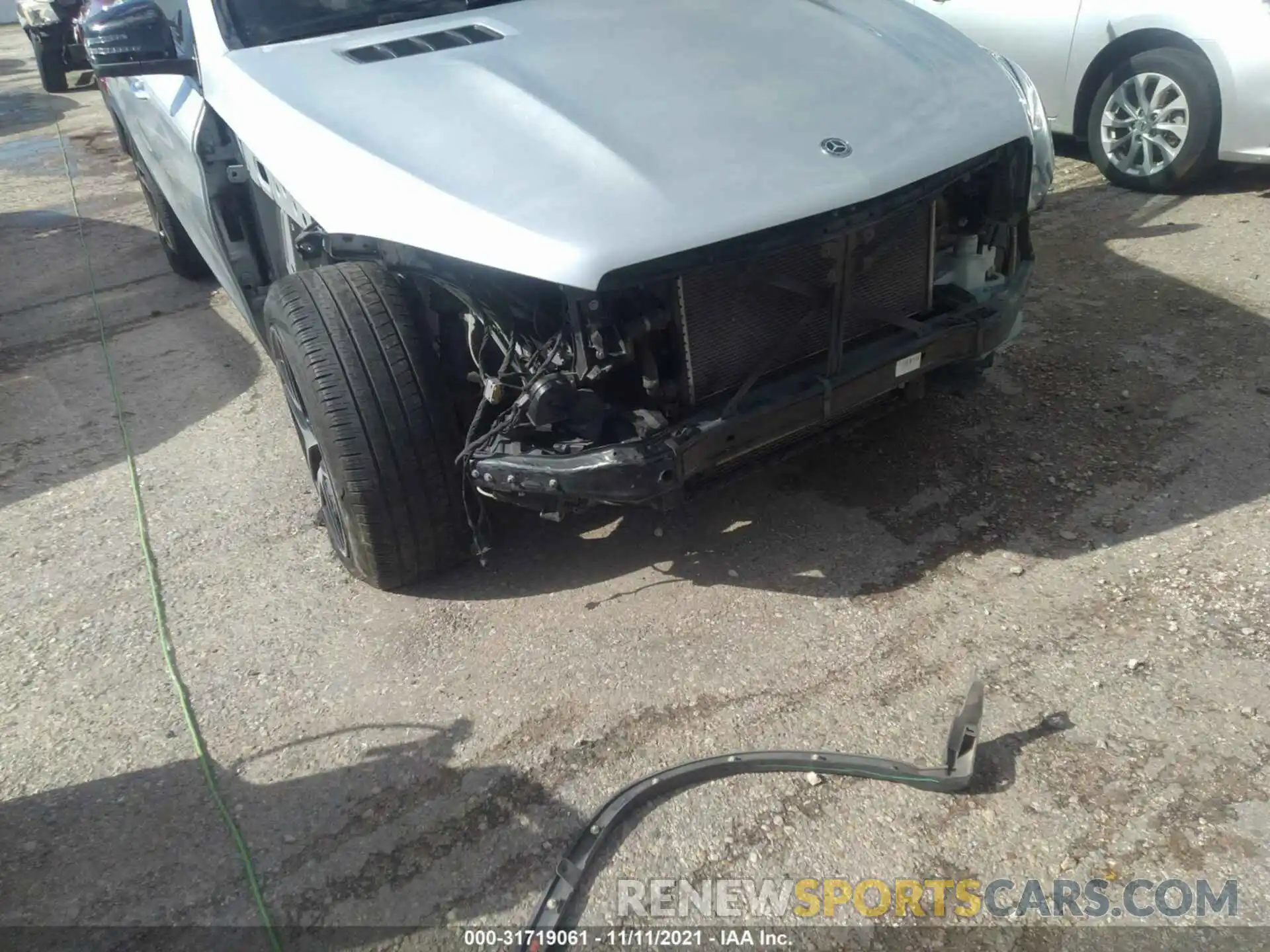 6 Photograph of a damaged car 4JGED6EB7KA137484 MERCEDES-BENZ GLE 2019