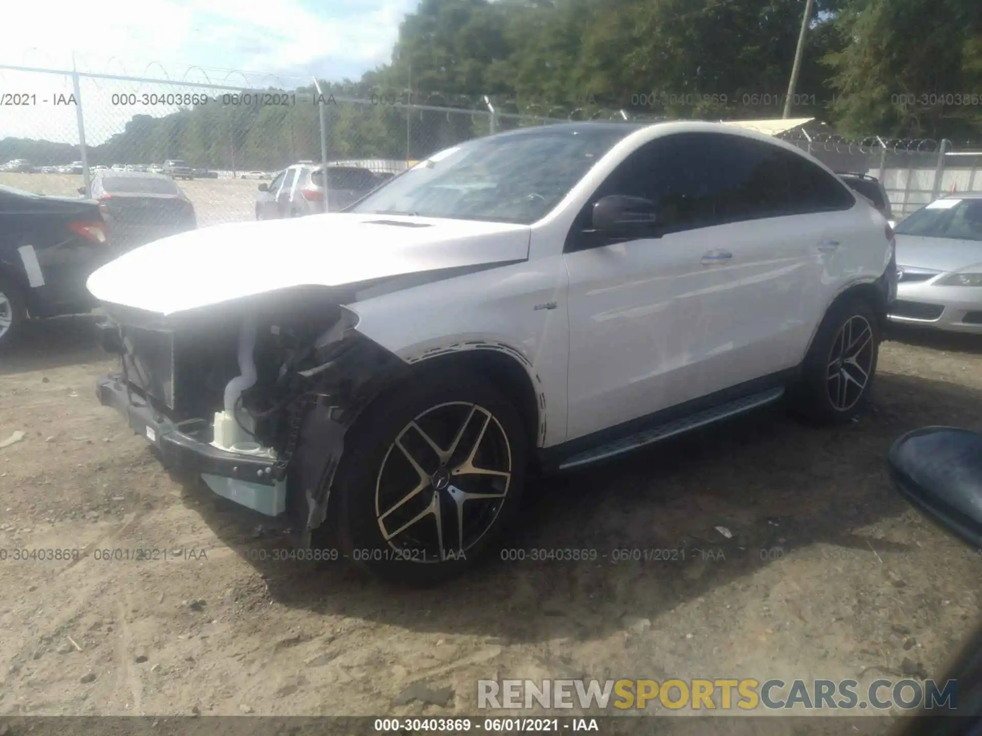 2 Фотография поврежденного автомобиля 4JGED6EB7KA139848 MERCEDES-BENZ GLE 2019