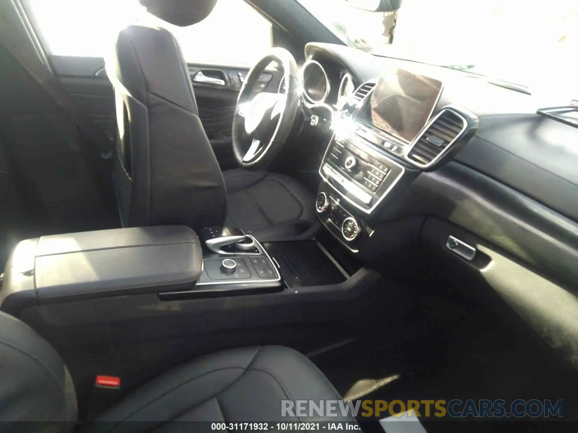 5 Фотография поврежденного автомобиля 4JGED6EB7KA151921 MERCEDES-BENZ GLE 2019