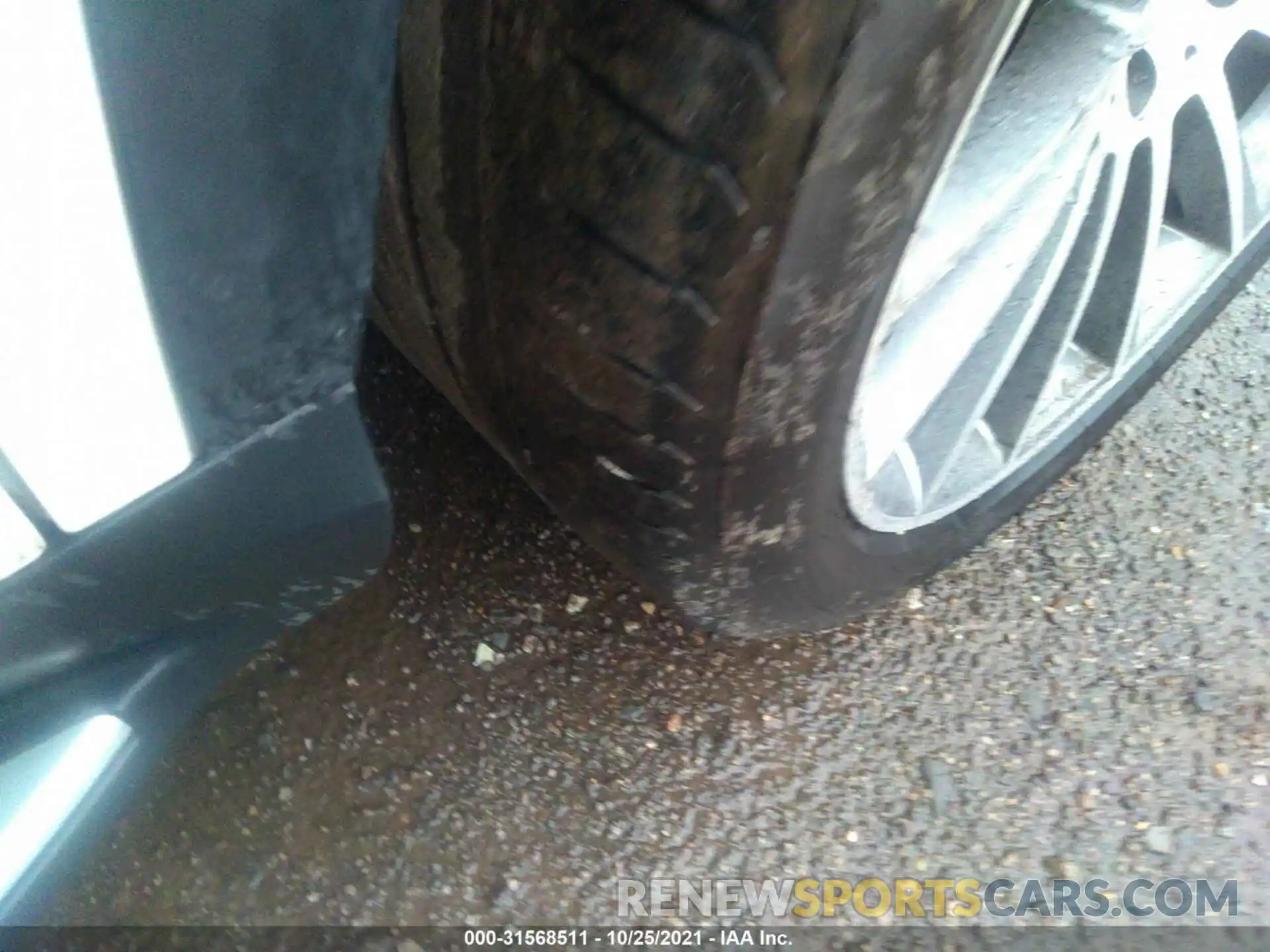 13 Photograph of a damaged car 4JGED6EB7KA154611 MERCEDES-BENZ GLE 2019