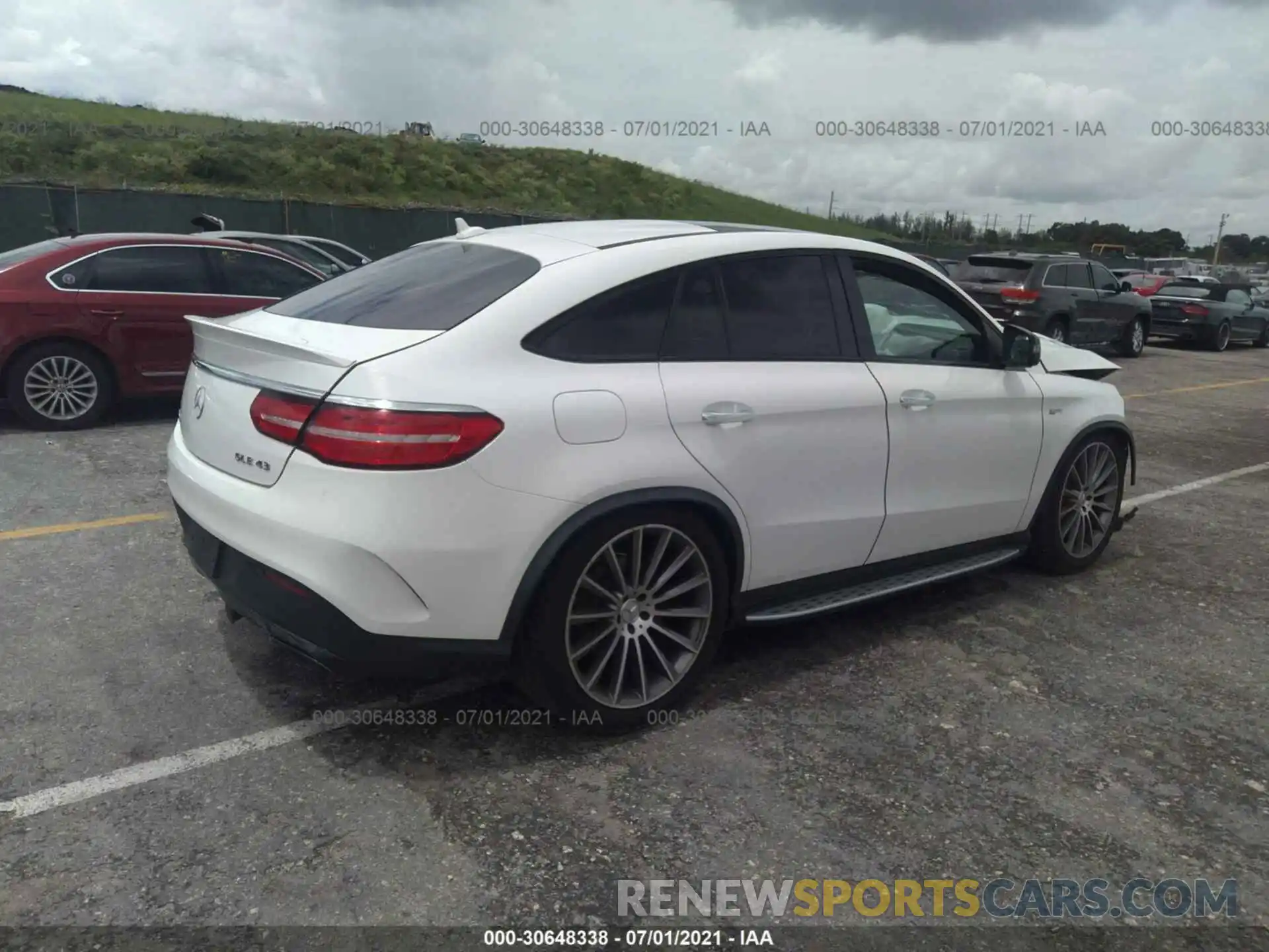 4 Фотография поврежденного автомобиля 4JGED6EB8KA133962 MERCEDES-BENZ GLE 2019