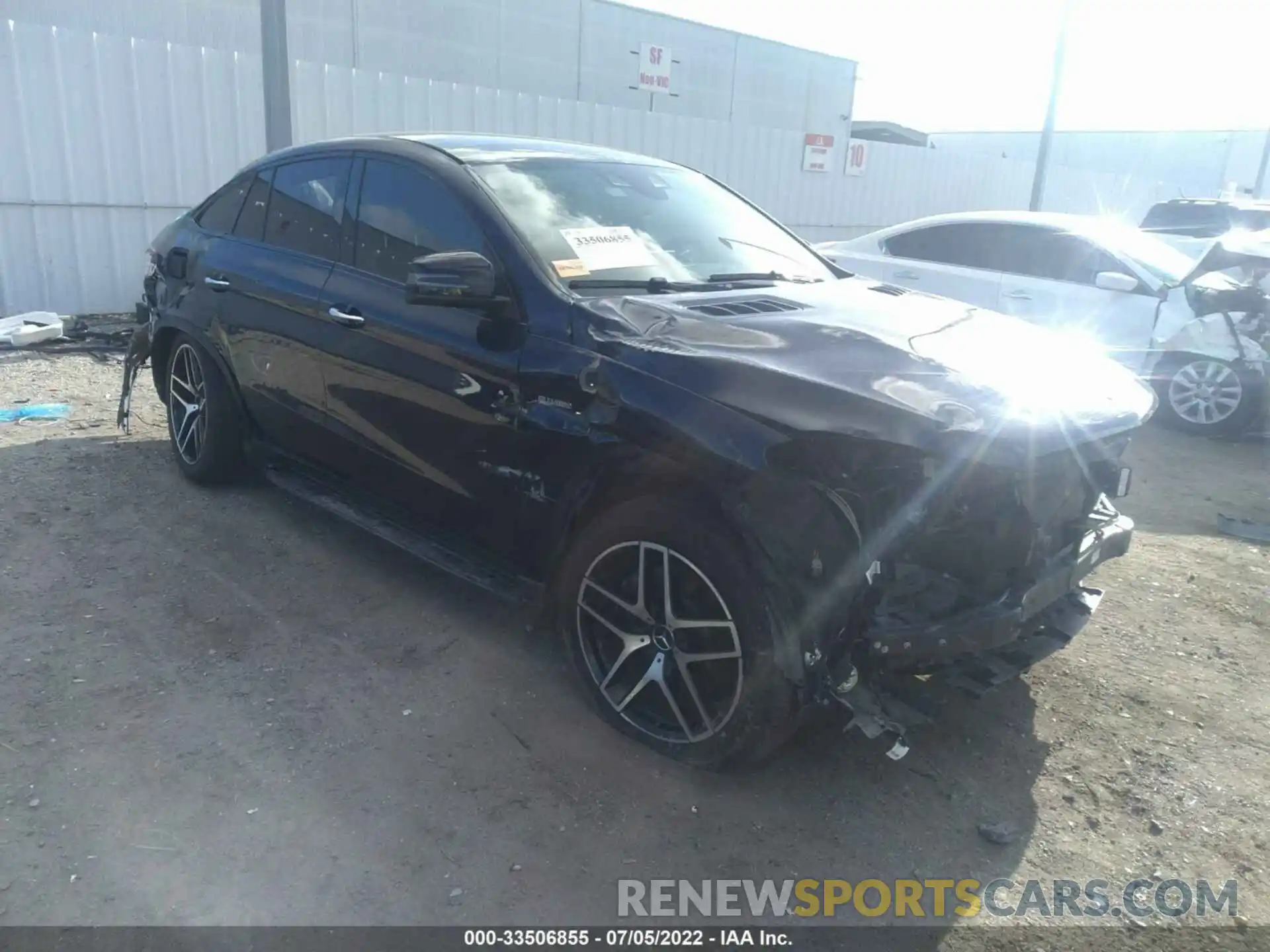 1 Photograph of a damaged car 4JGED6EB8KA141639 MERCEDES-BENZ GLE 2019