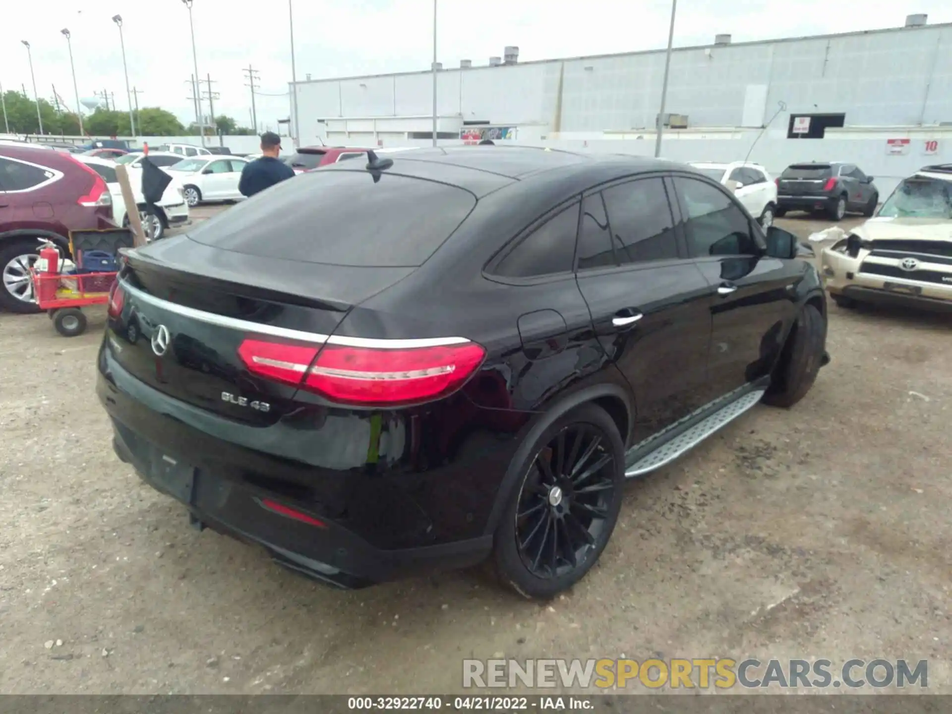 4 Photograph of a damaged car 4JGED6EB9KA154531 MERCEDES-BENZ GLE 2019