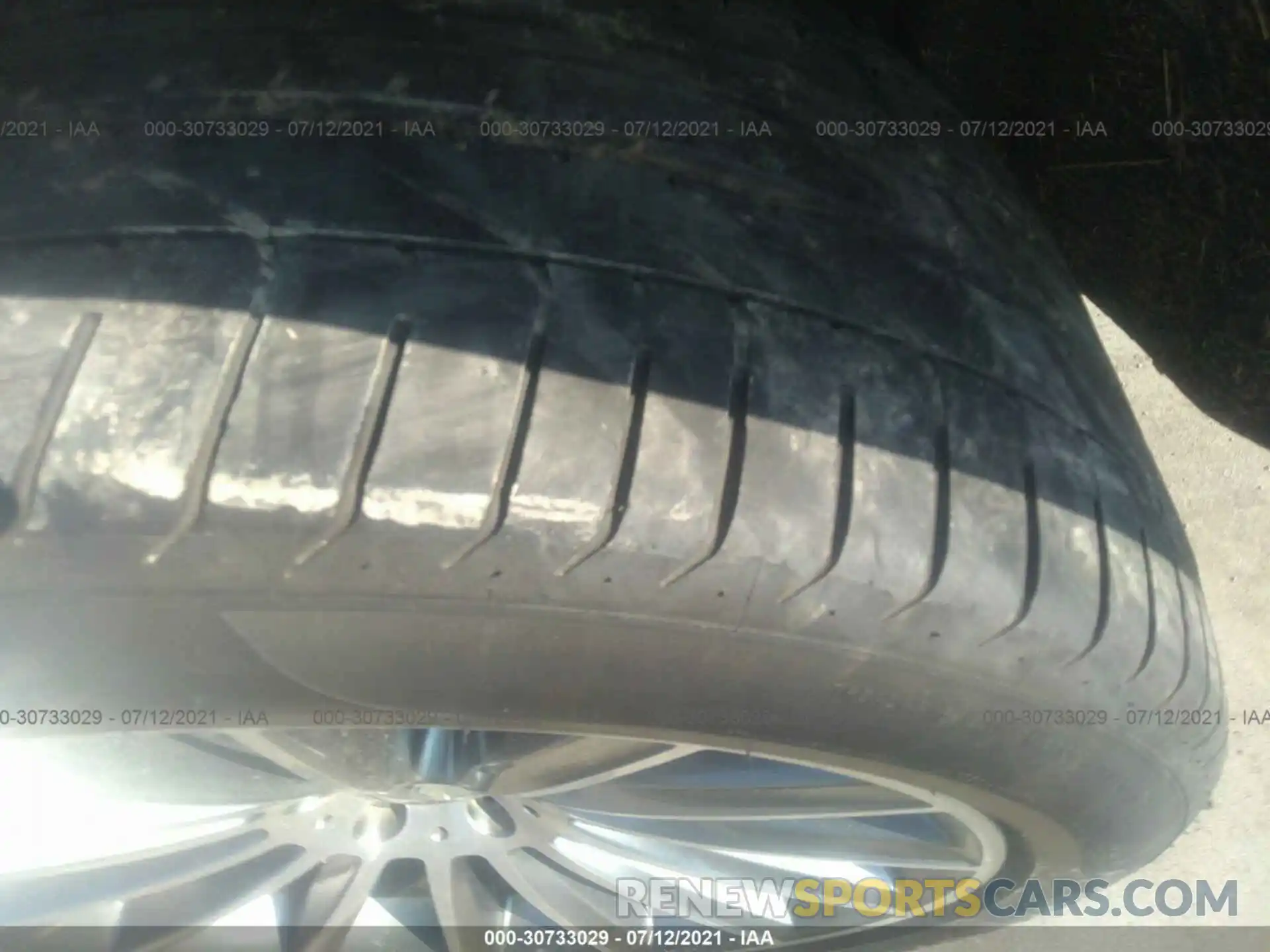 13 Фотография поврежденного автомобиля 4JGED6EBXKA151489 MERCEDES-BENZ GLE 2019