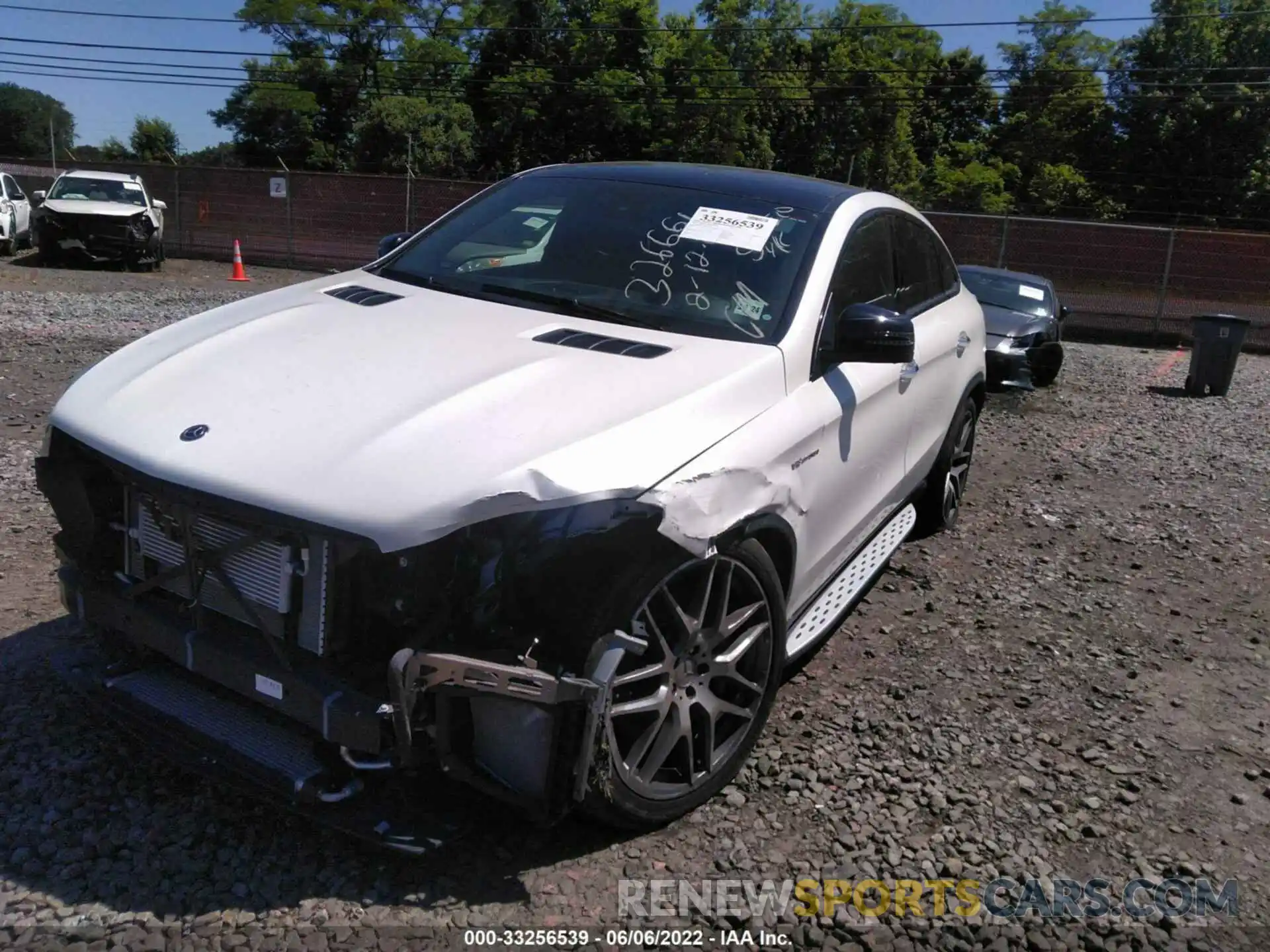 2 Photograph of a damaged car 4JGED7FB3KA154433 MERCEDES-BENZ GLE 2019