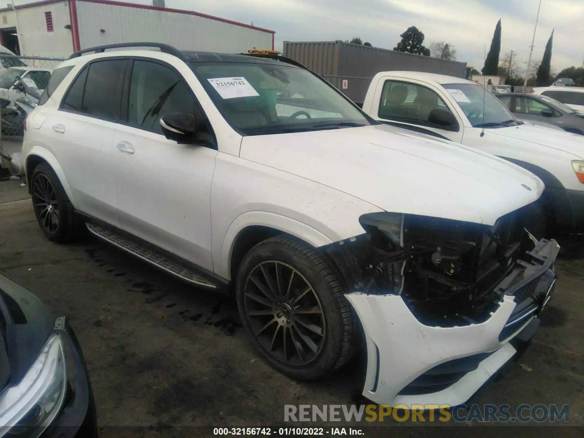 1 Photograph of a damaged car 4JGFB4JB0LA254605 MERCEDES-BENZ GLE 2020