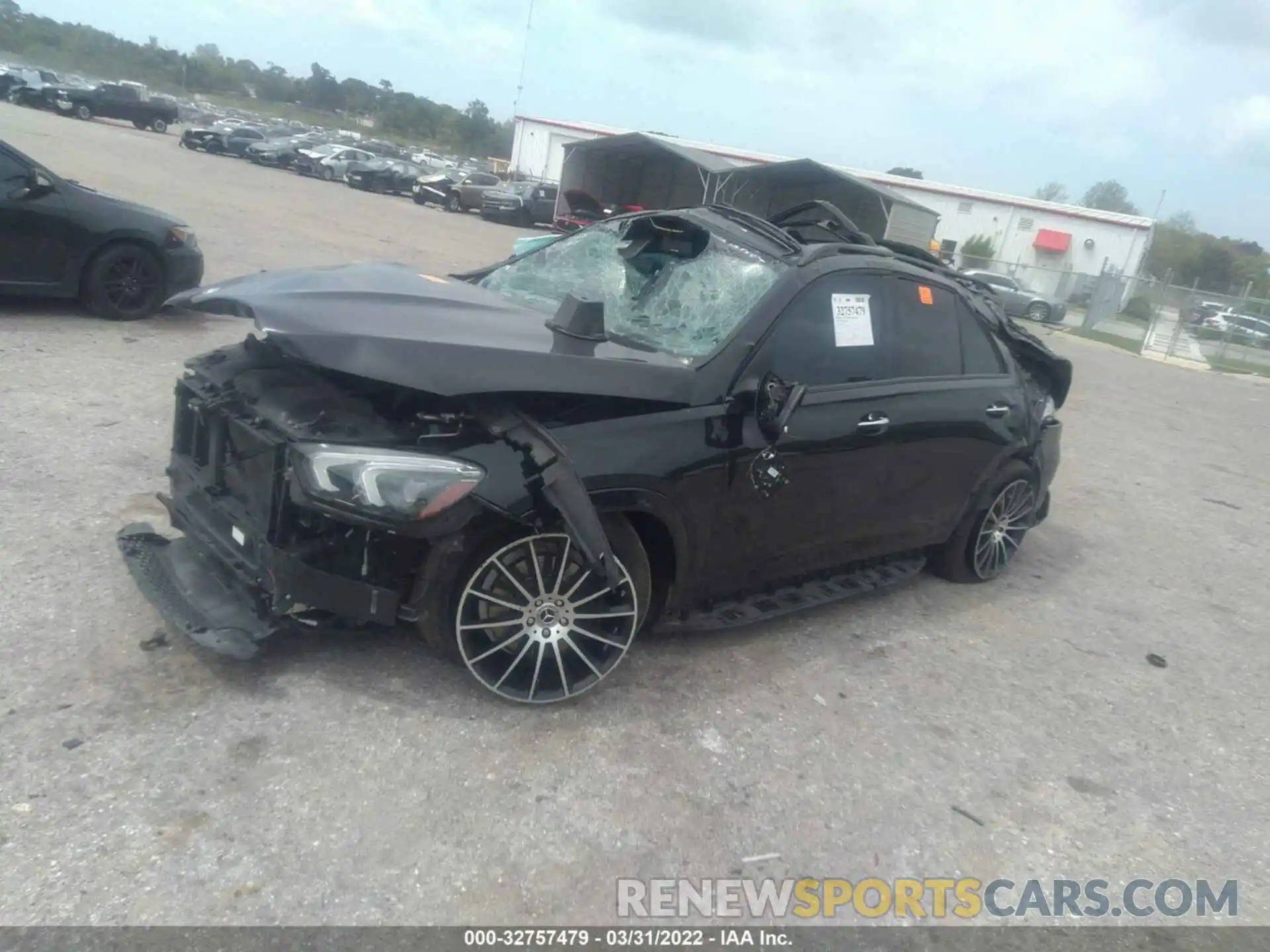 2 Photograph of a damaged car 4JGFB4JB1LA126969 MERCEDES-BENZ GLE 2020