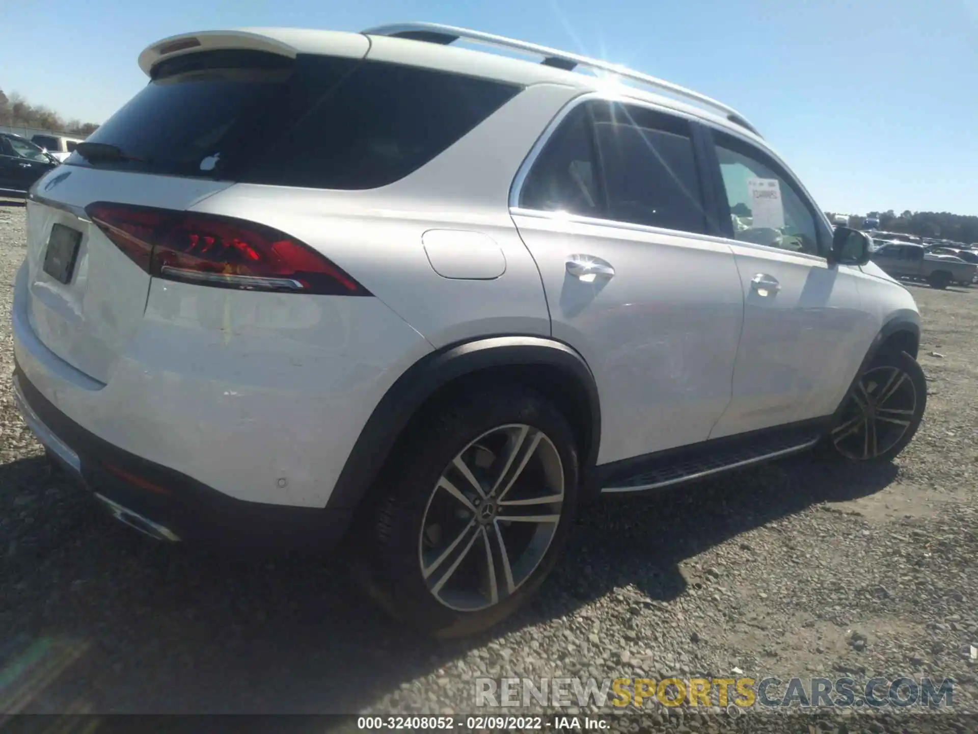 4 Photograph of a damaged car 4JGFB4JB1LA255150 MERCEDES-BENZ GLE 2020