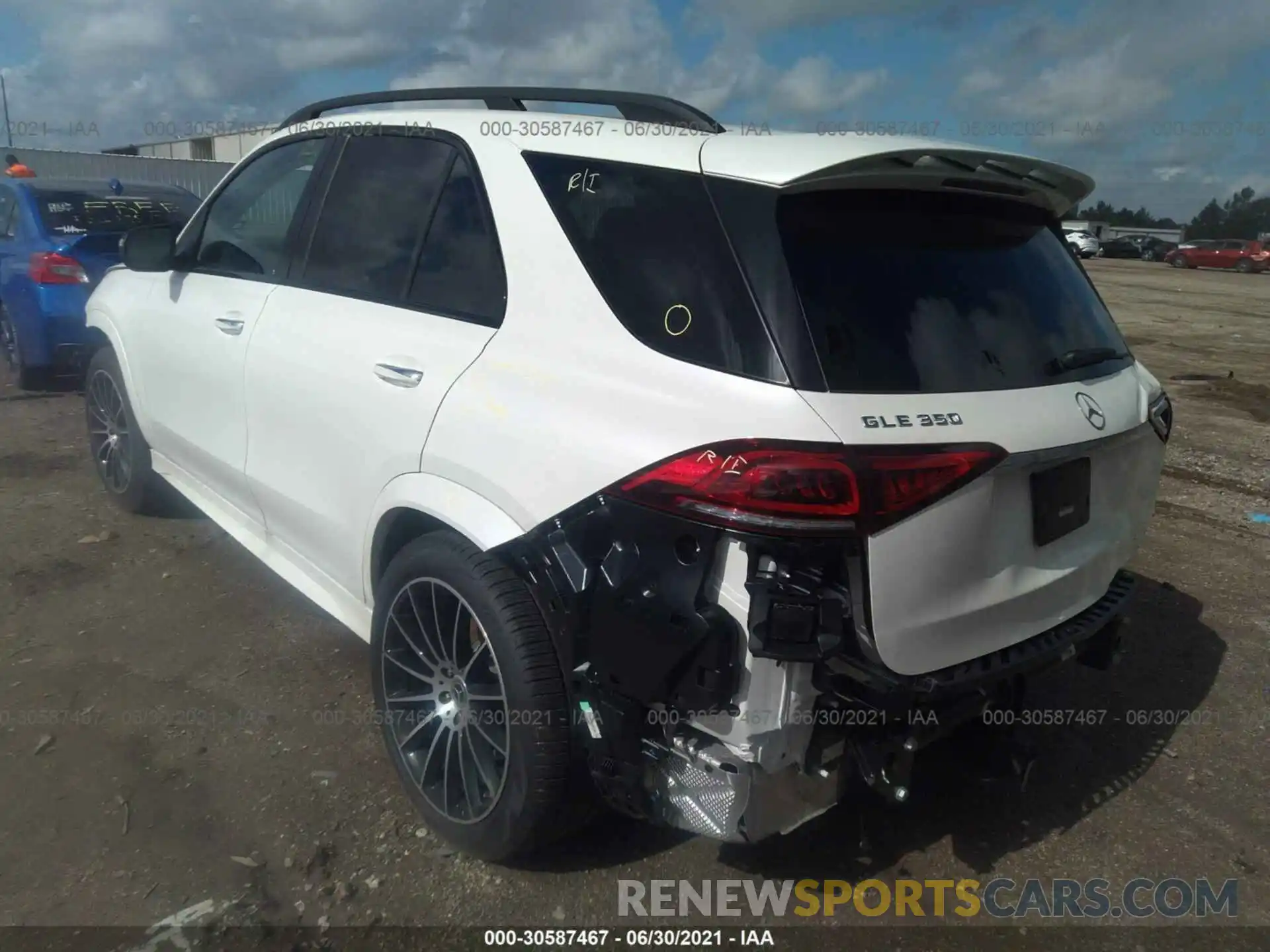 3 Фотография поврежденного автомобиля 4JGFB4JB1LA297009 MERCEDES-BENZ GLE 2020