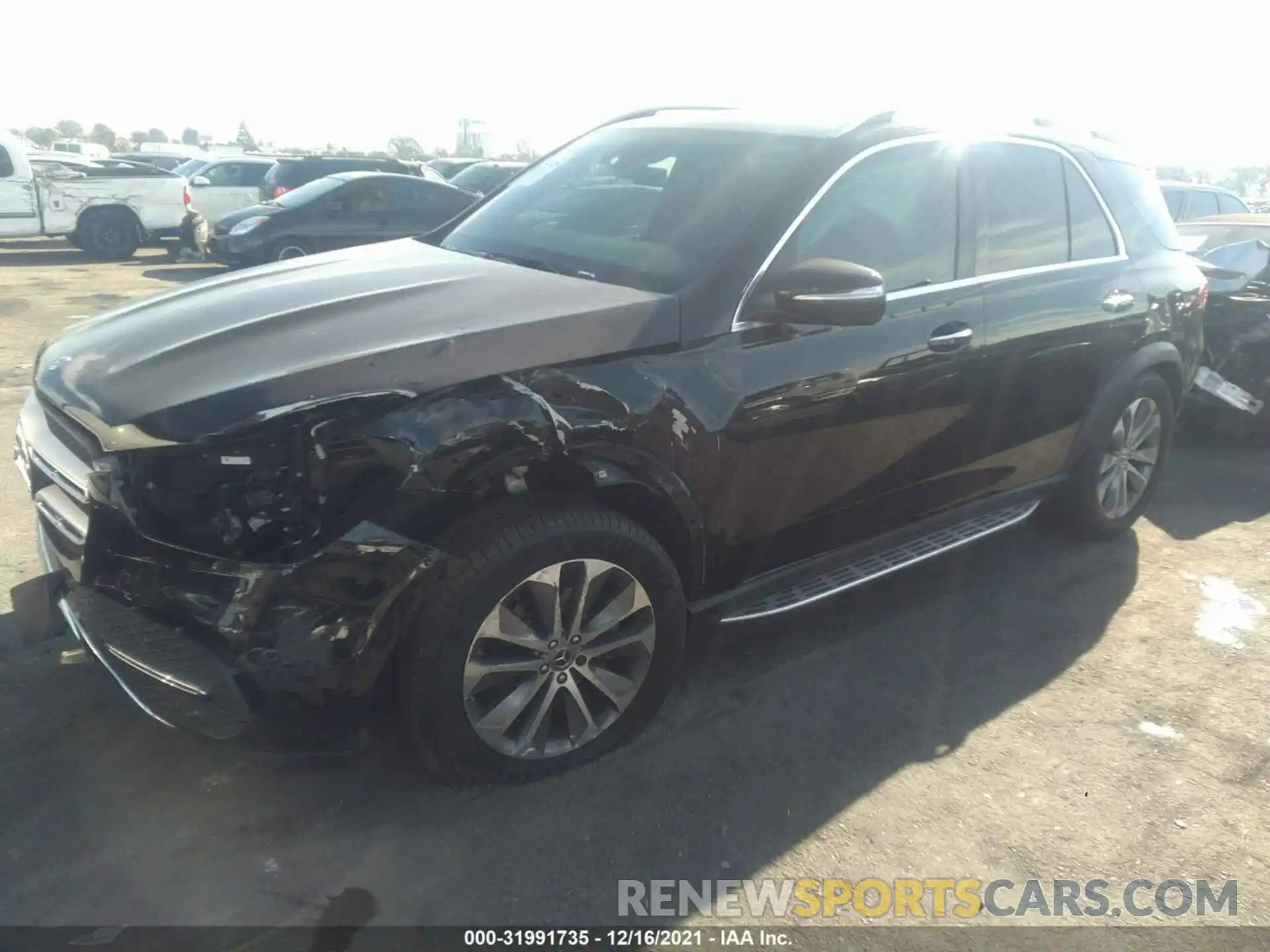 2 Photograph of a damaged car 4JGFB4JB2LA294362 MERCEDES-BENZ GLE 2020