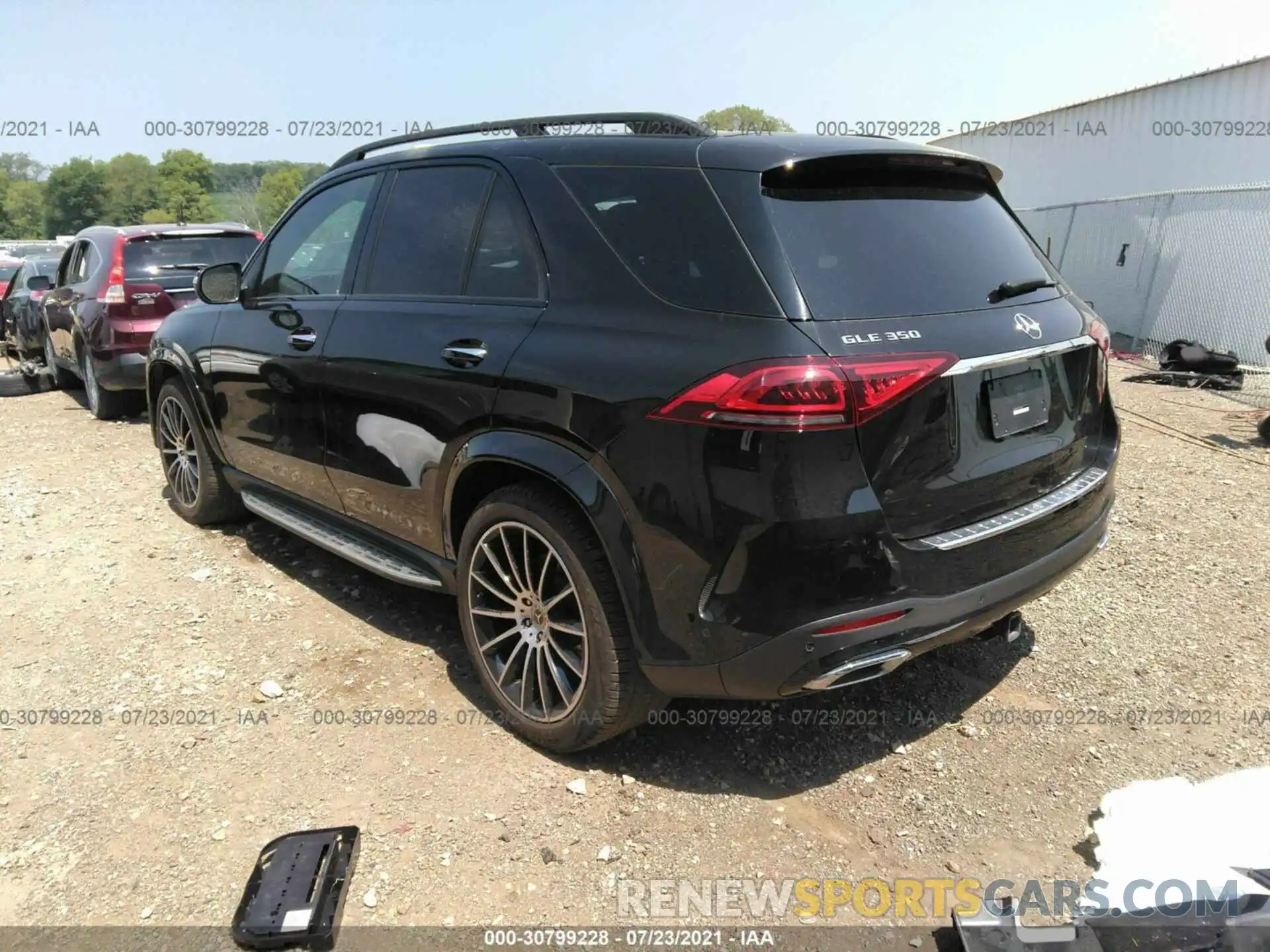 3 Photograph of a damaged car 4JGFB4JB3LA123488 MERCEDES-BENZ GLE 2020