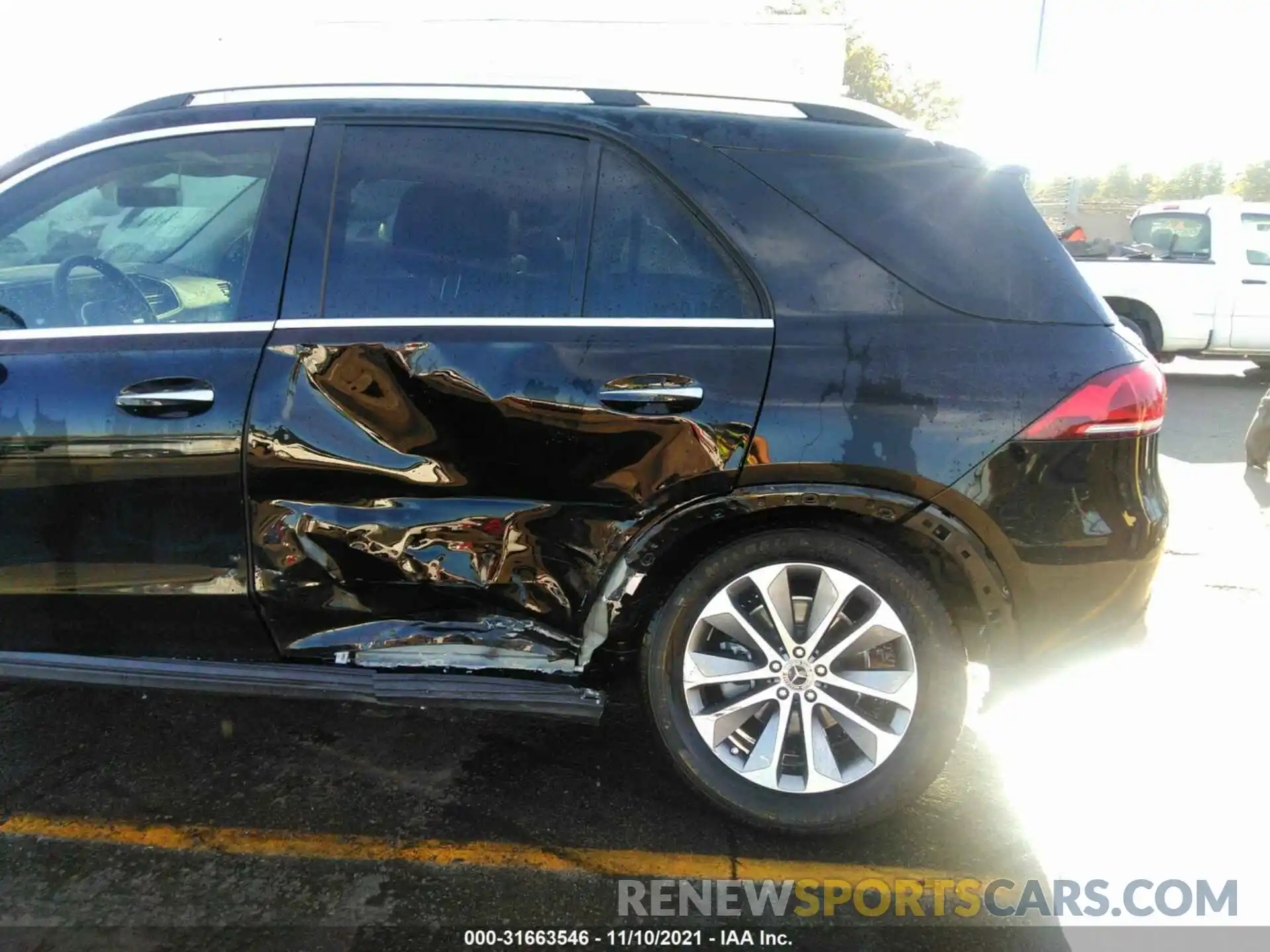 6 Photograph of a damaged car 4JGFB4JB3LA199504 MERCEDES-BENZ GLE 2020