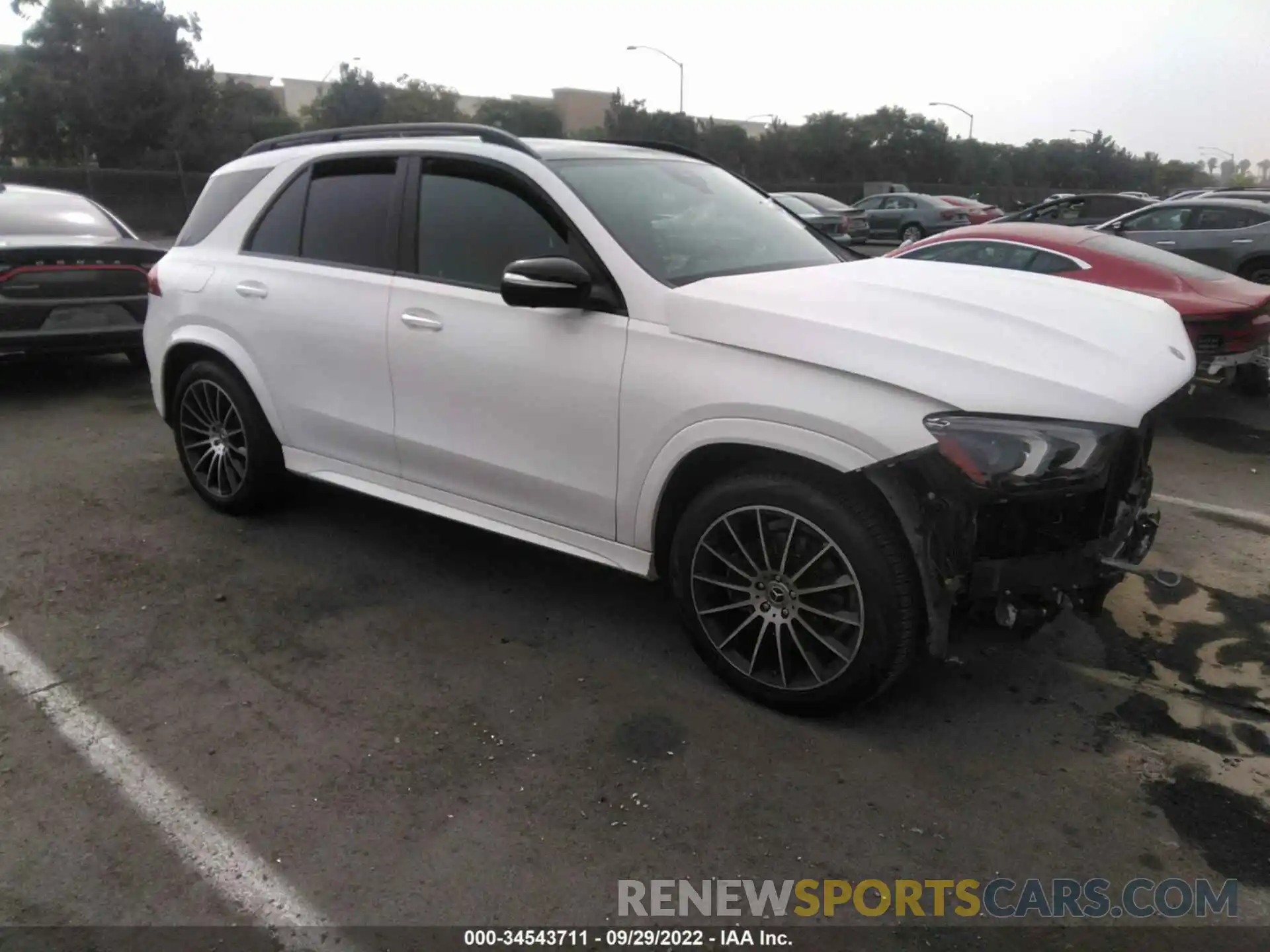 1 Photograph of a damaged car 4JGFB4JB4LA147752 MERCEDES-BENZ GLE 2020