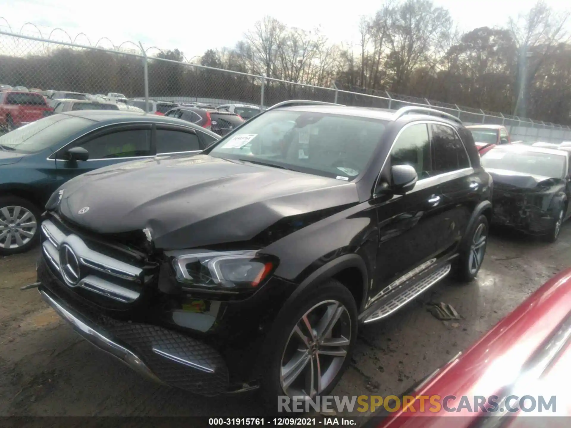 2 Photograph of a damaged car 4JGFB4JB4LA295237 MERCEDES-BENZ GLE 2020