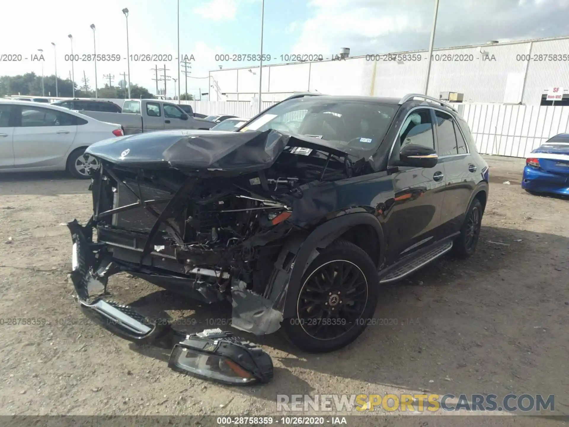 2 Photograph of a damaged car 4JGFB4JB5LA157870 MERCEDES-BENZ GLE 2020