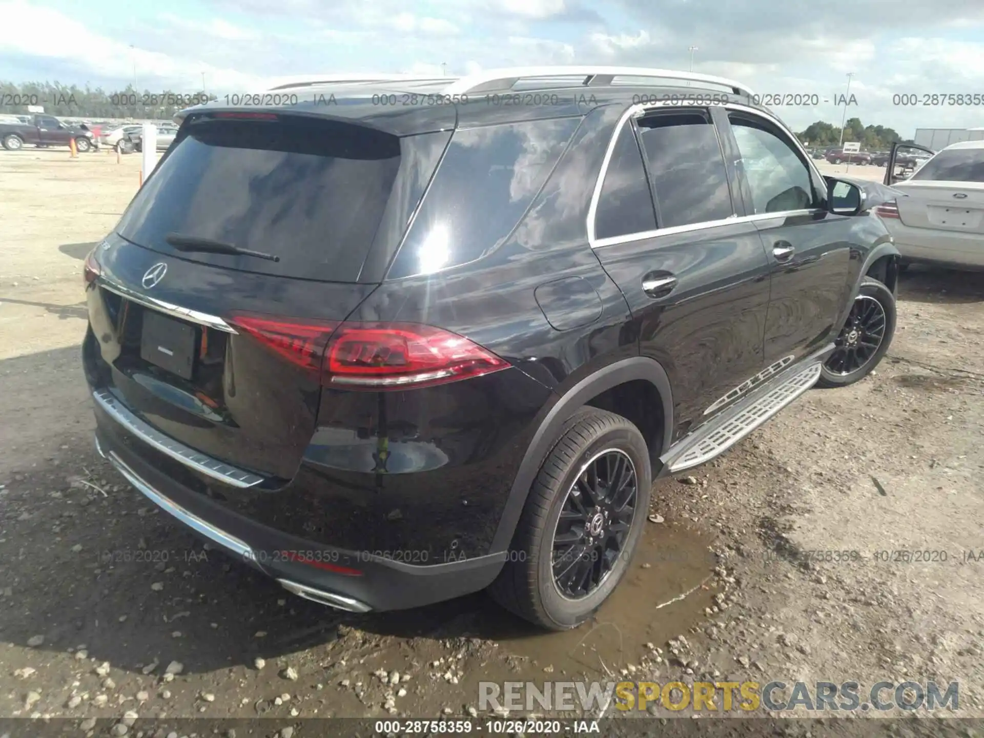 4 Photograph of a damaged car 4JGFB4JB5LA157870 MERCEDES-BENZ GLE 2020