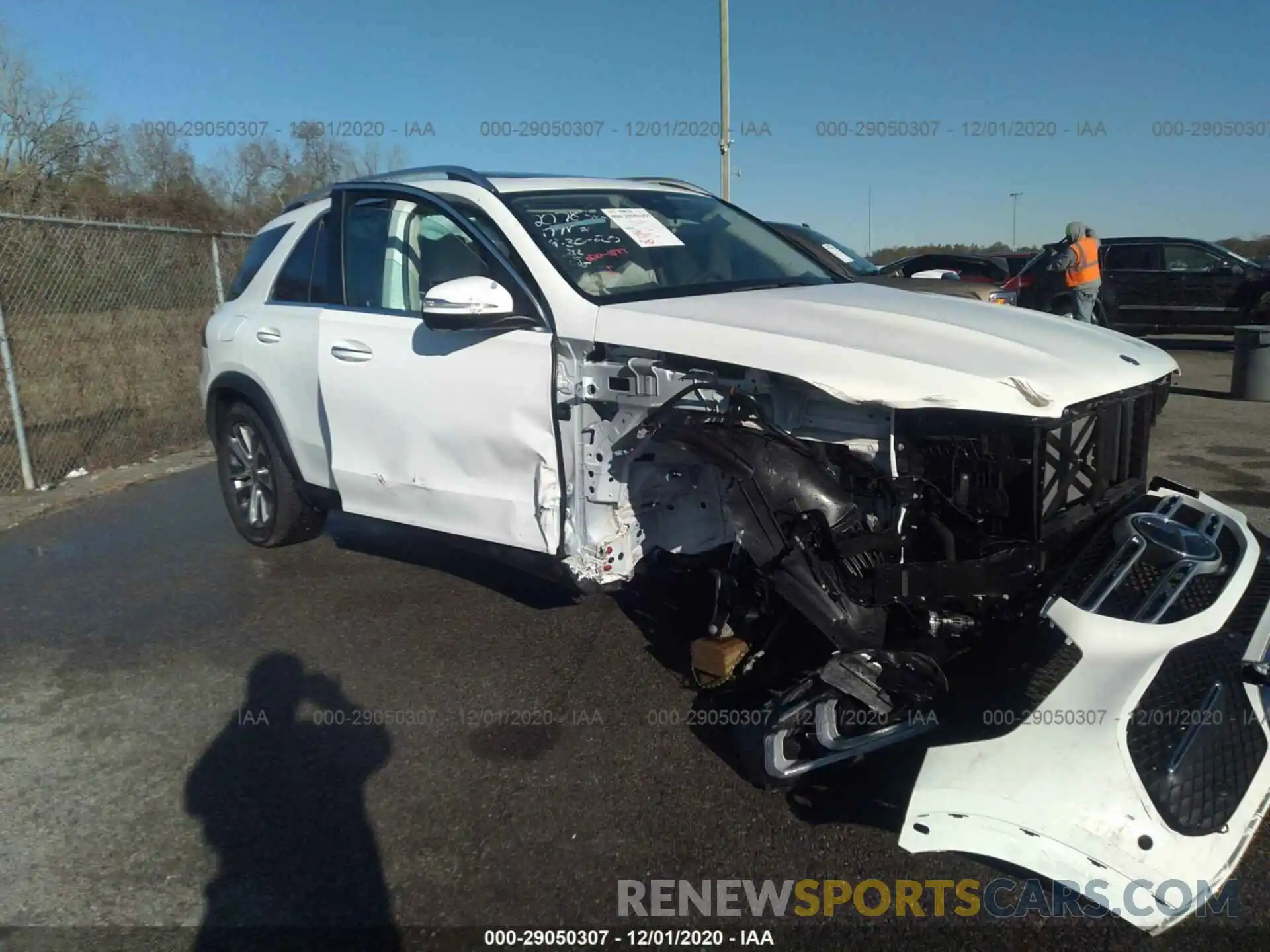 1 Photograph of a damaged car 4JGFB4JB5LA277832 MERCEDES-BENZ GLE 2020