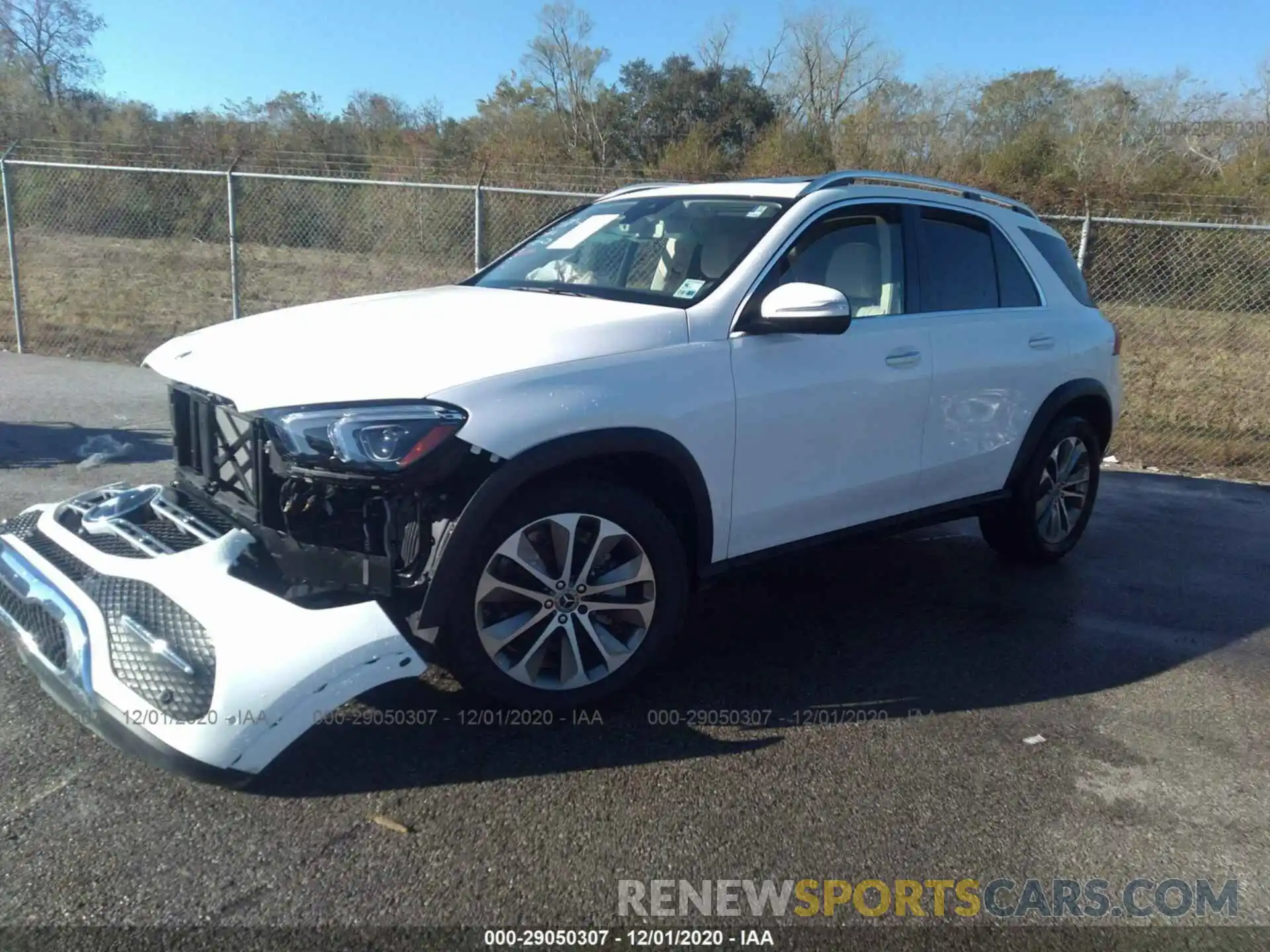 2 Photograph of a damaged car 4JGFB4JB5LA277832 MERCEDES-BENZ GLE 2020