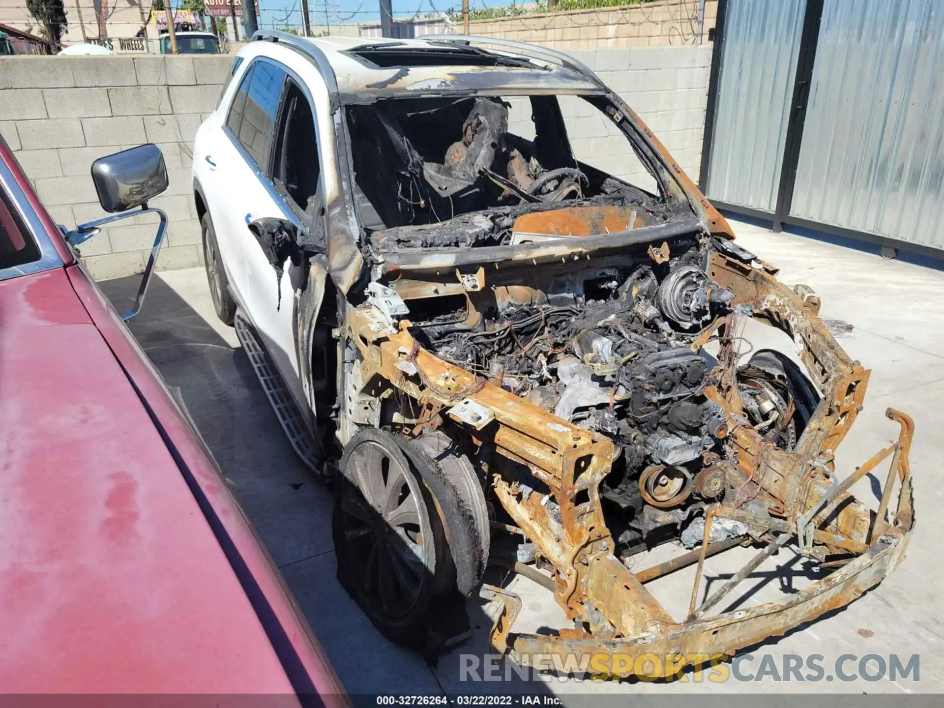 1 Photograph of a damaged car 4JGFB4JB7LA107648 MERCEDES-BENZ GLE 2020