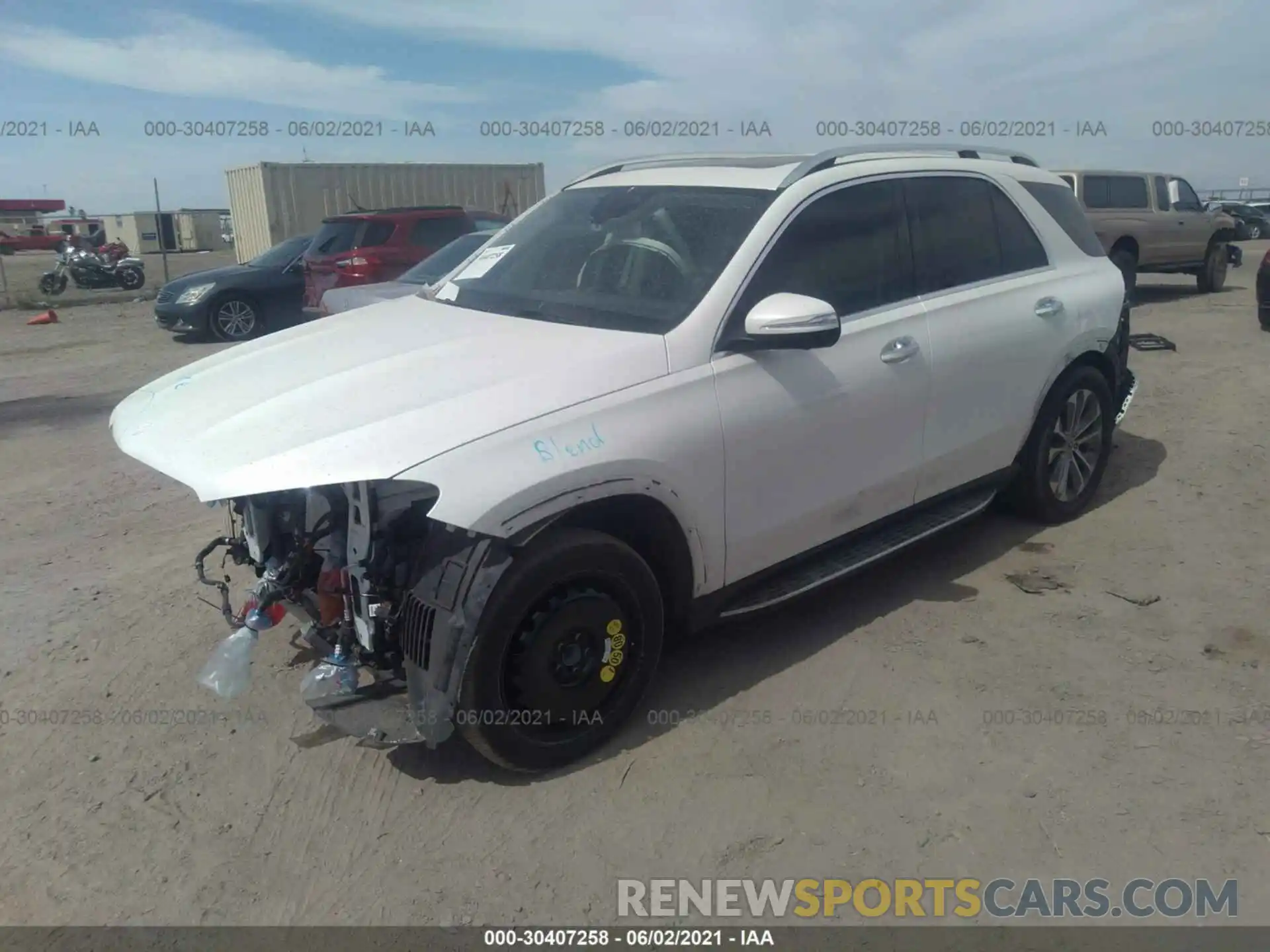 2 Photograph of a damaged car 4JGFB4JB7LA130640 MERCEDES-BENZ GLE 2020