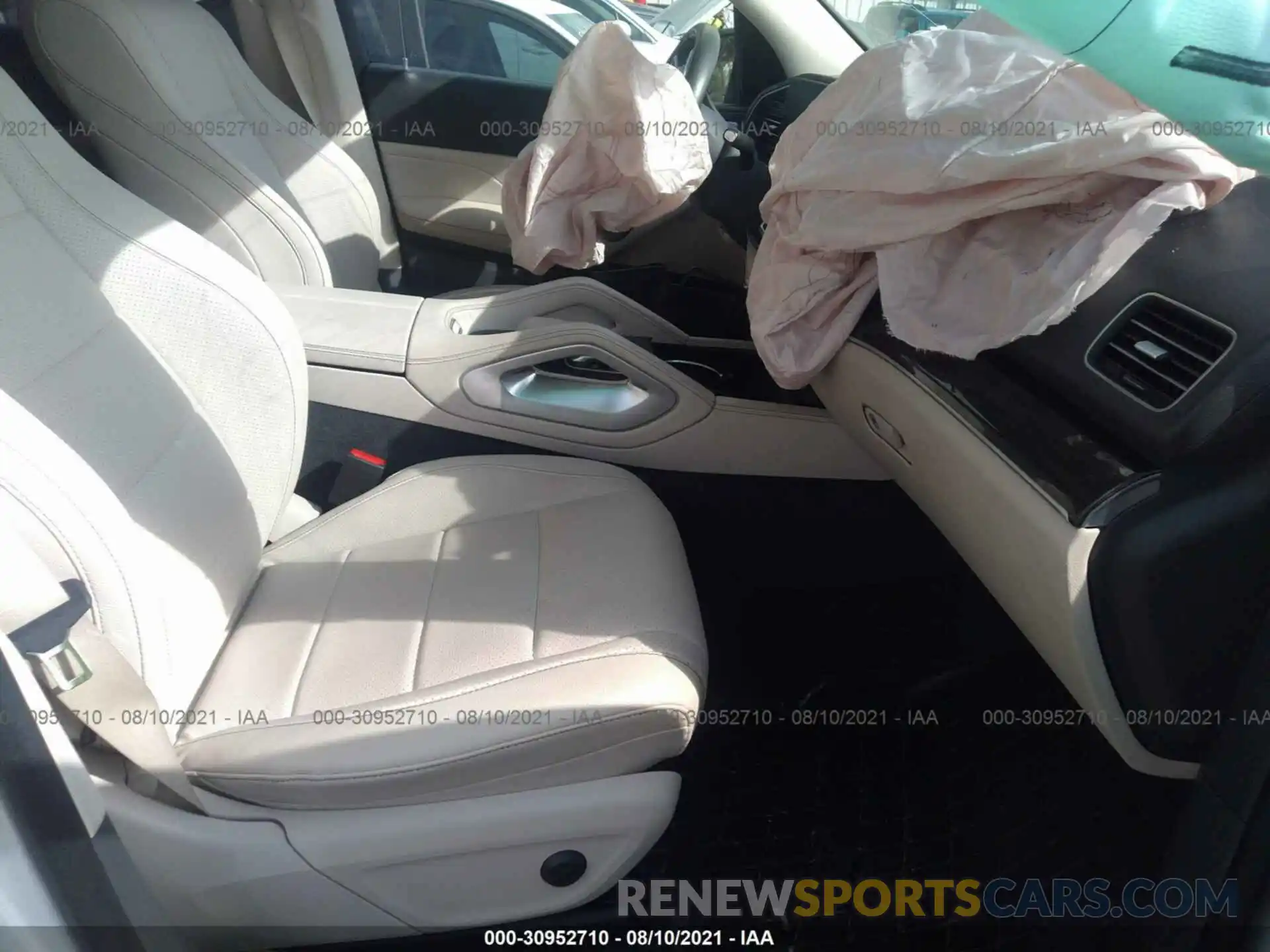 5 Photograph of a damaged car 4JGFB4JB7LA136065 MERCEDES-BENZ GLE 2020