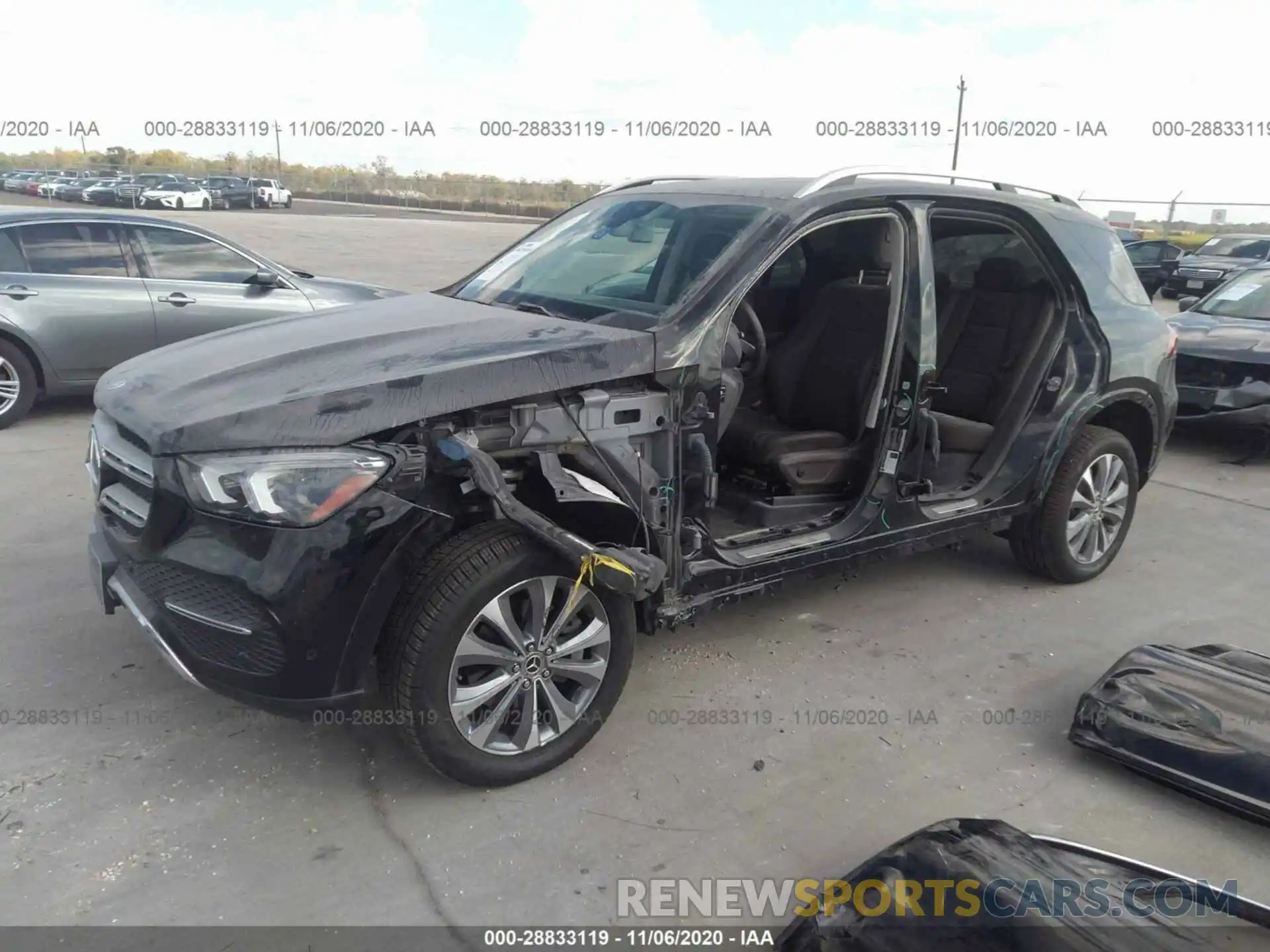 2 Photograph of a damaged car 4JGFB4JB7LA203800 MERCEDES-BENZ GLE 2020