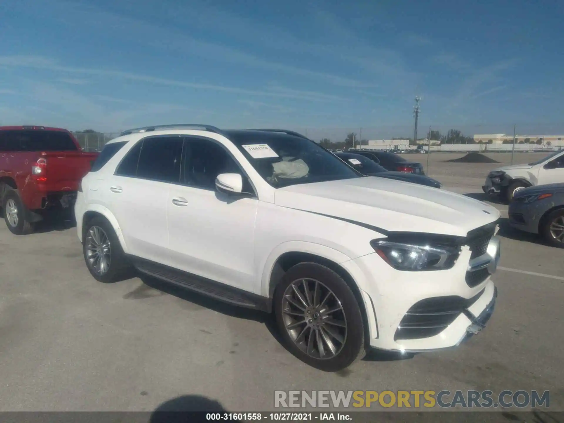 1 Photograph of a damaged car 4JGFB4JB7LA216000 MERCEDES-BENZ GLE 2020