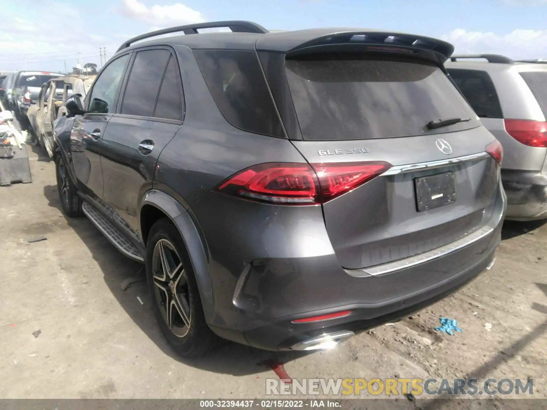 3 Фотография поврежденного автомобиля 4JGFB4JB8LA245179 MERCEDES-BENZ GLE 2020