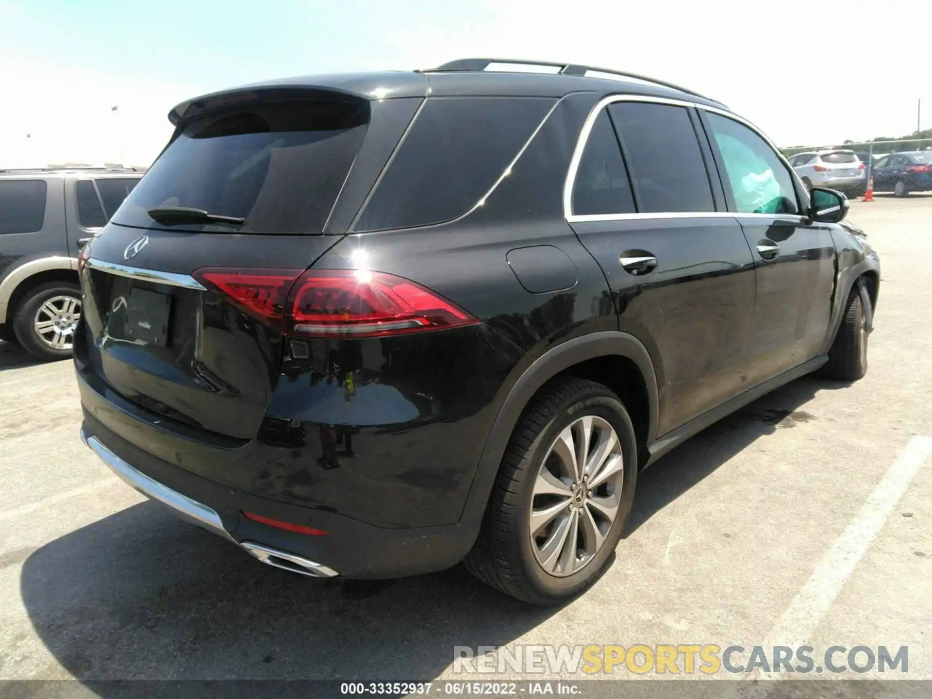 4 Photograph of a damaged car 4JGFB4JB9LA150730 MERCEDES-BENZ GLE 2020