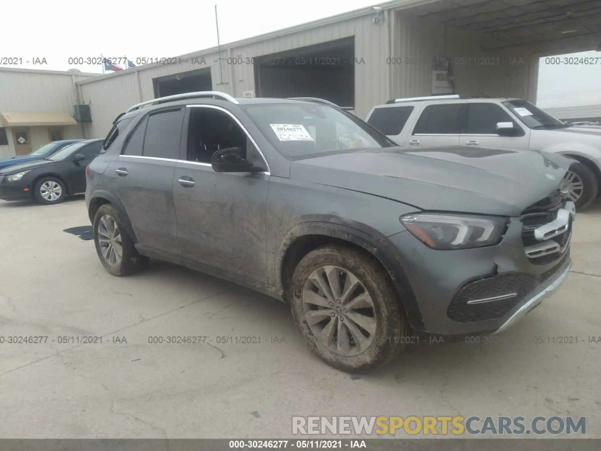 1 Photograph of a damaged car 4JGFB4JE4LA206504 MERCEDES-BENZ GLE 2020