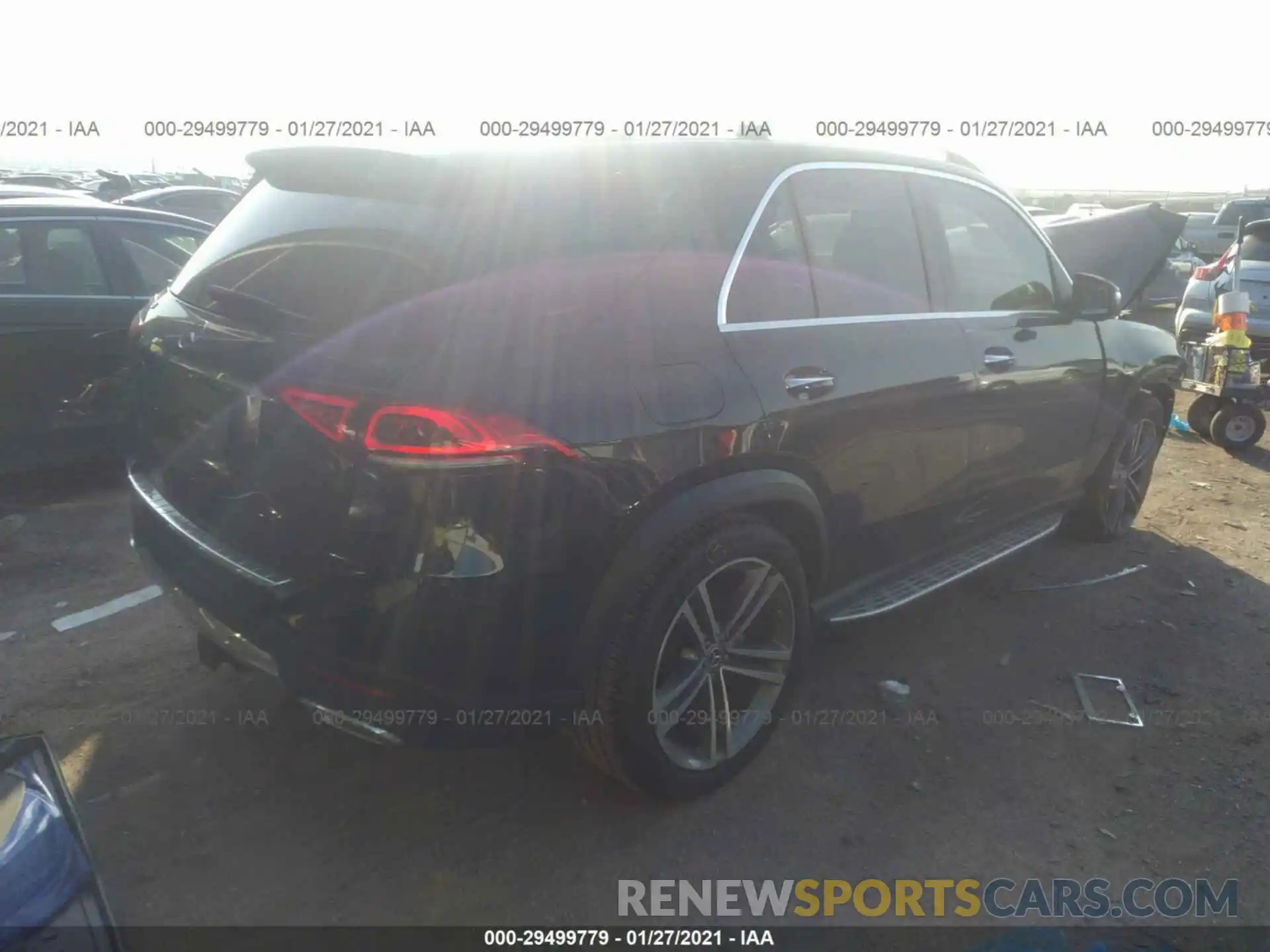 4 Photograph of a damaged car 4JGFB4JE6LA180049 MERCEDES-BENZ GLE 2020