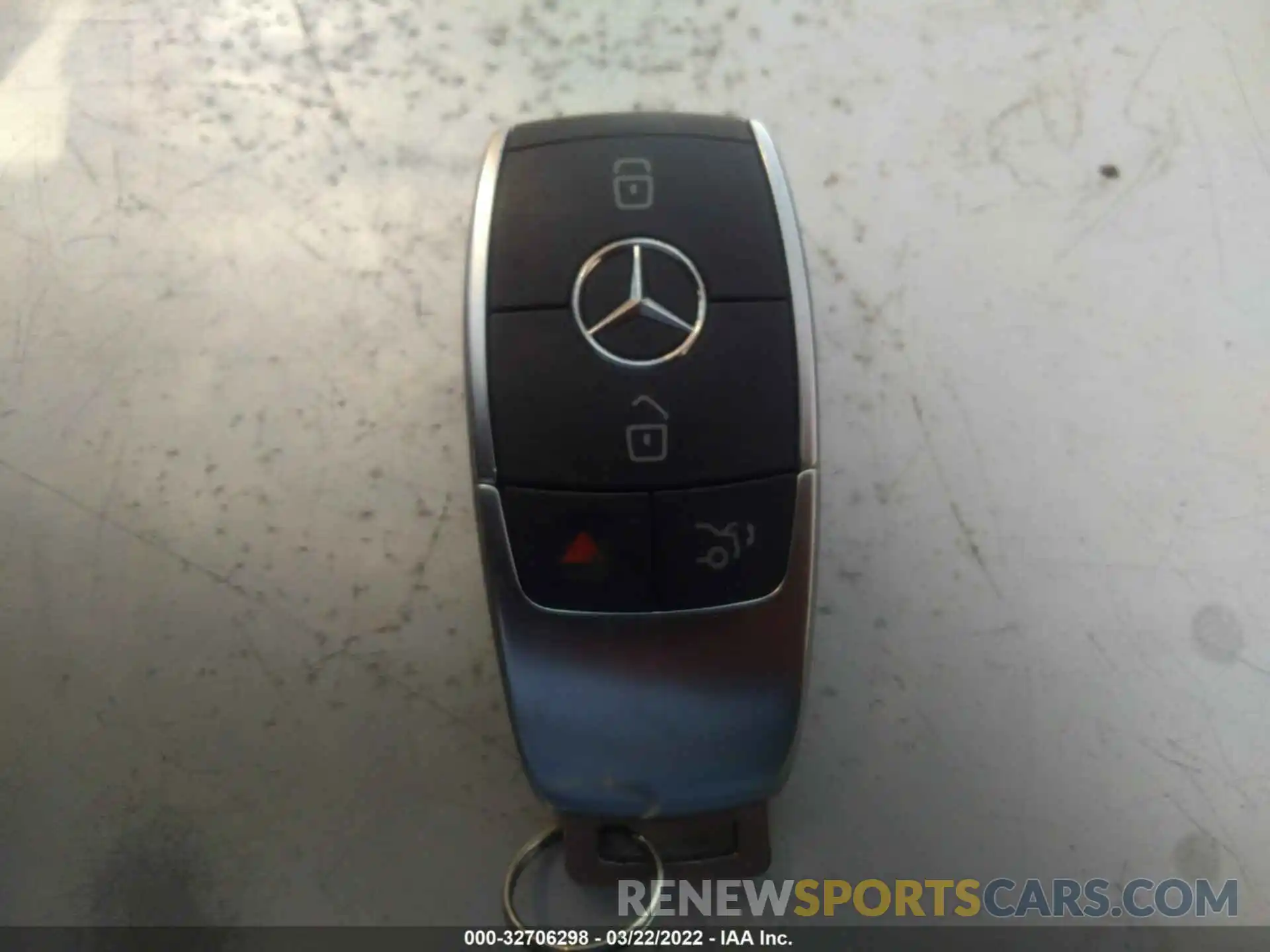 11 Photograph of a damaged car 4JGFB4JE6LA213759 MERCEDES-BENZ GLE 2020