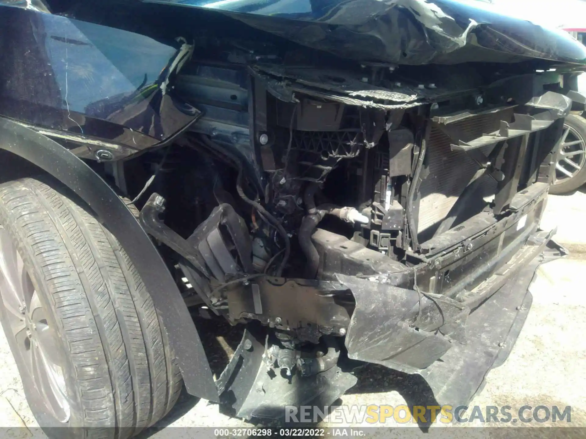 6 Photograph of a damaged car 4JGFB4JE6LA213759 MERCEDES-BENZ GLE 2020