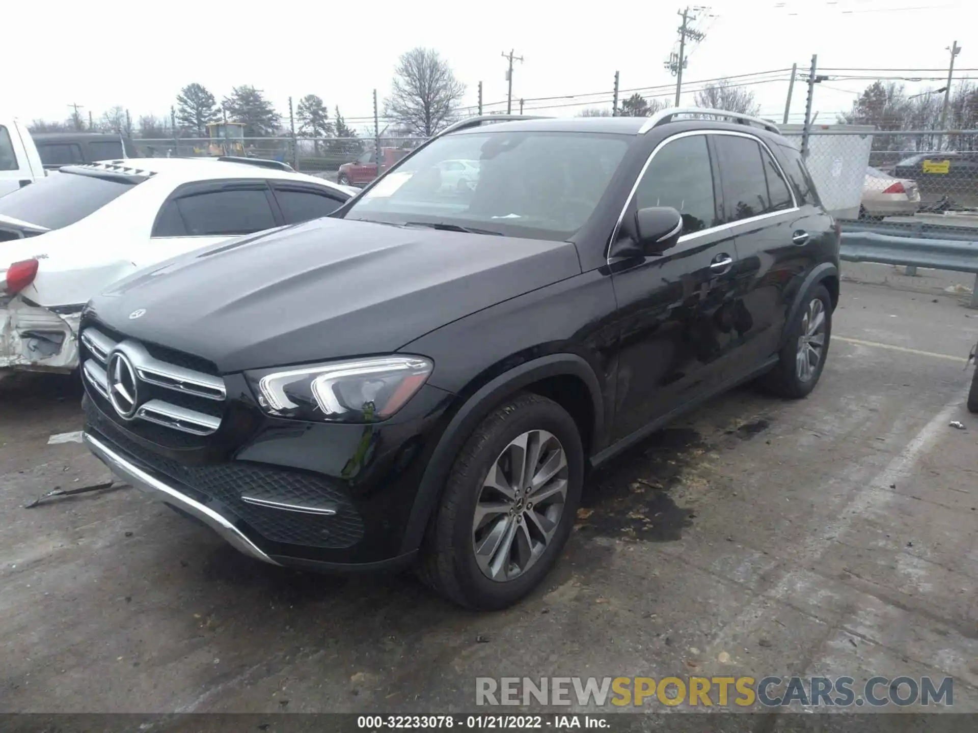 2 Photograph of a damaged car 4JGFB4JE9LA122291 MERCEDES-BENZ GLE 2020