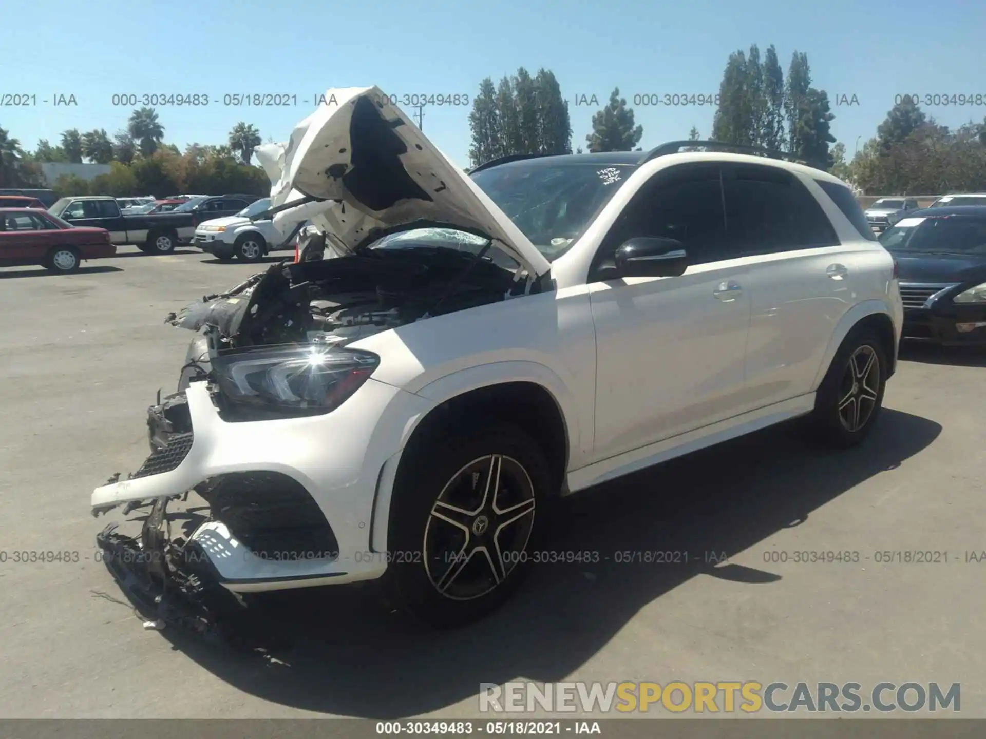 2 Photograph of a damaged car 4JGFB4KB0LA001346 MERCEDES-BENZ GLE 2020